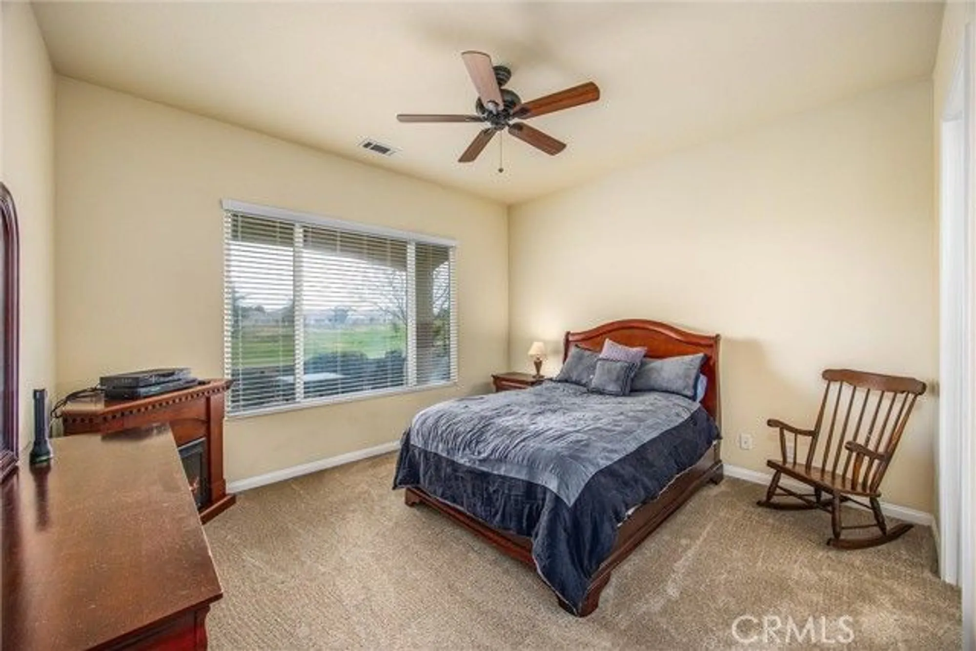 Property Slideshow image 13 of 31 | 10887 katepwa st, Apple Valley, CA, 92308