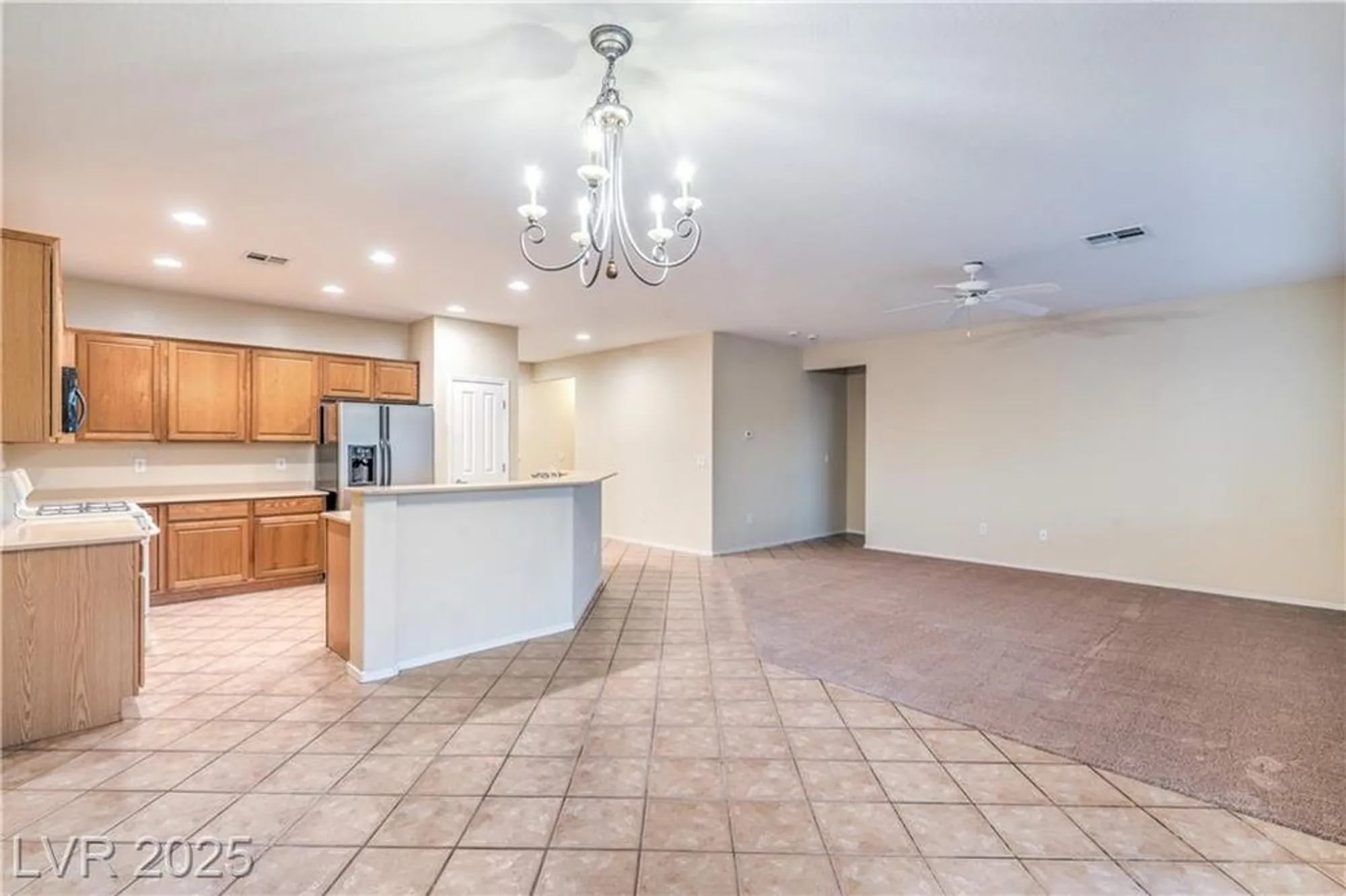 Property Slideshow image 9 of 62 | 2331 meteor shower st, Henderson, NV, 89044