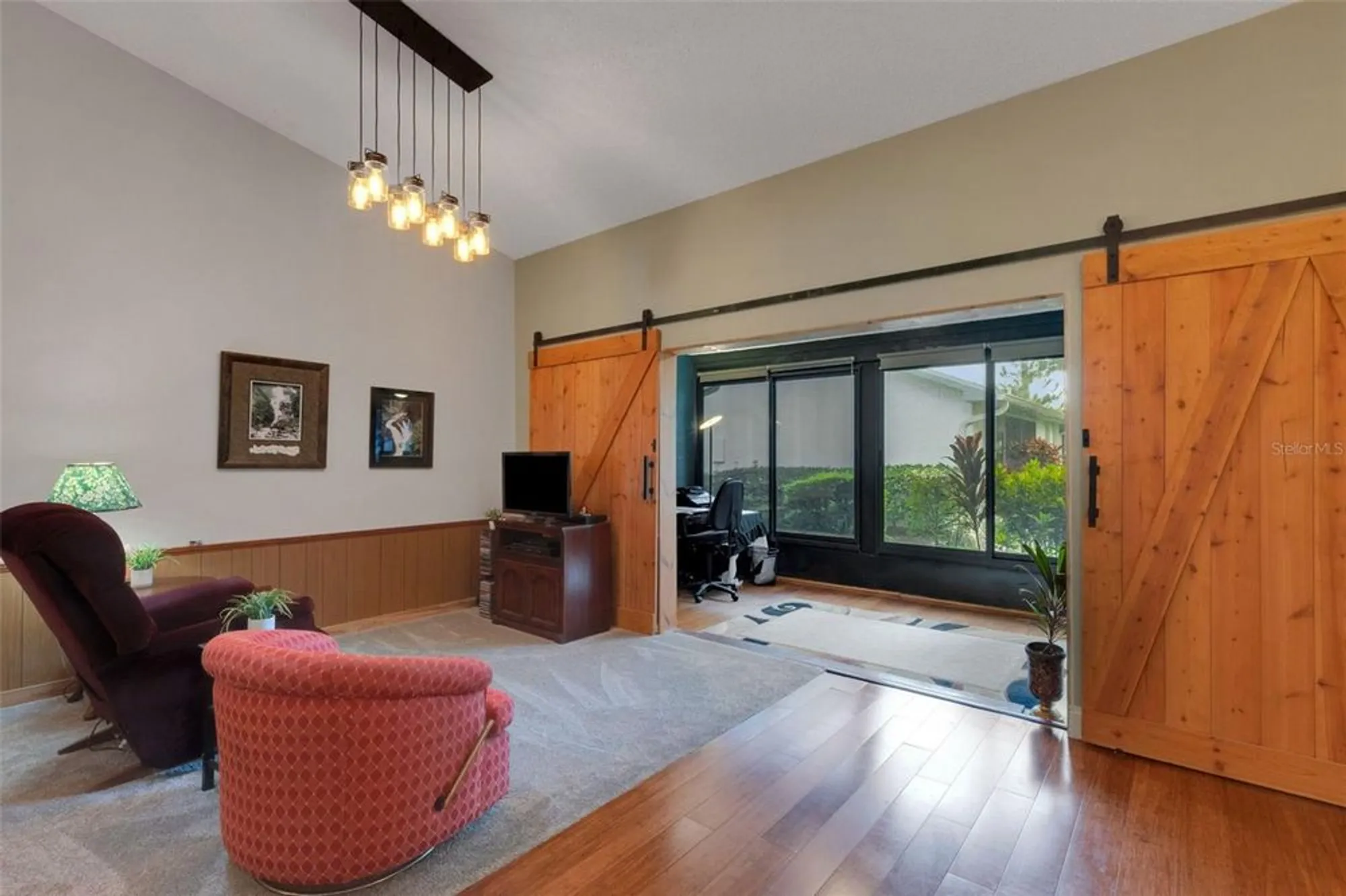 Property Slideshow image 15 of 91 | 1065 tartan dr c, Palm Harbor, FL, 34684