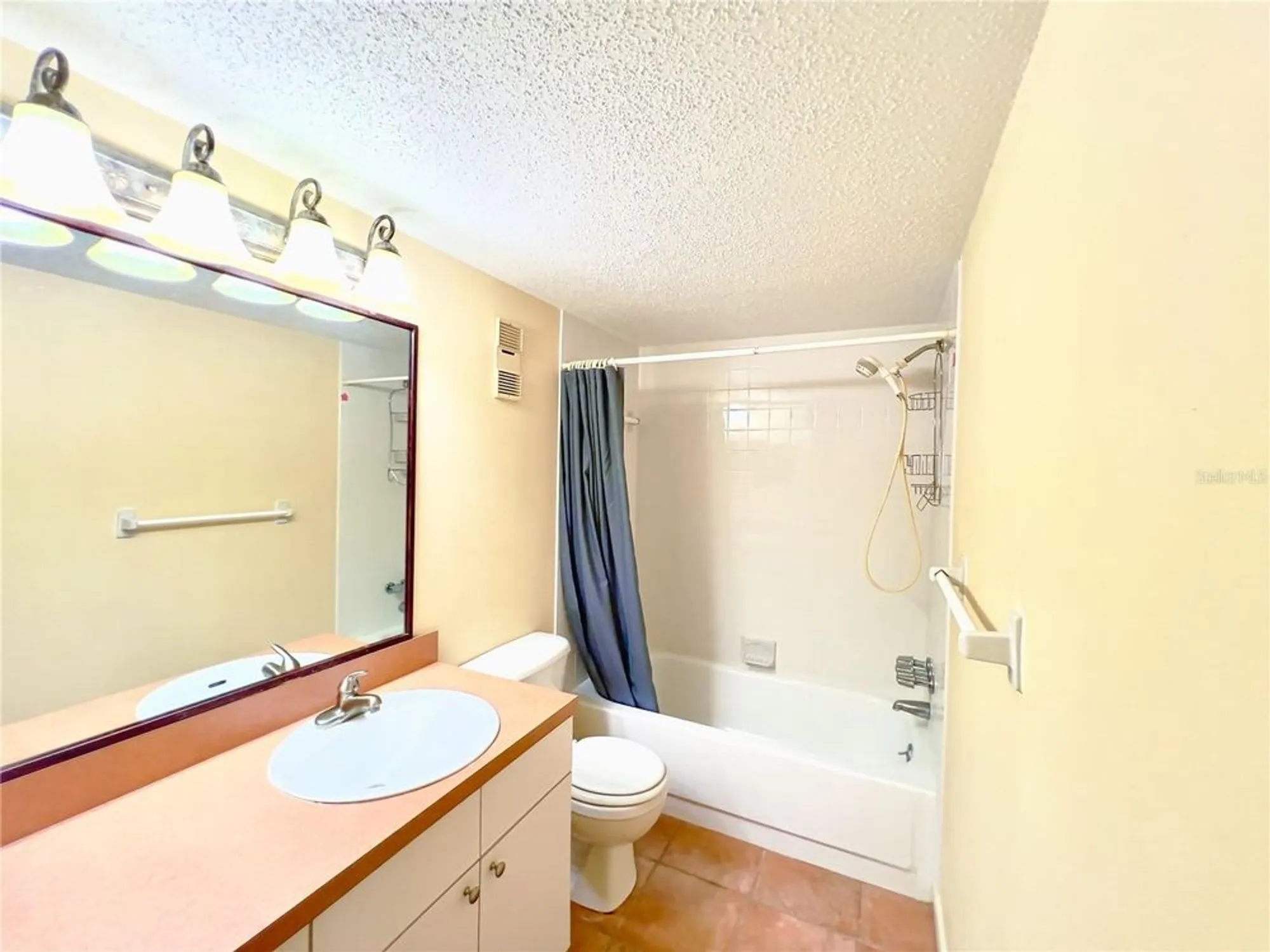 Property Slideshow image 15 of 30 | 960 virginia st apt 107, Dunedin, FL, 34698