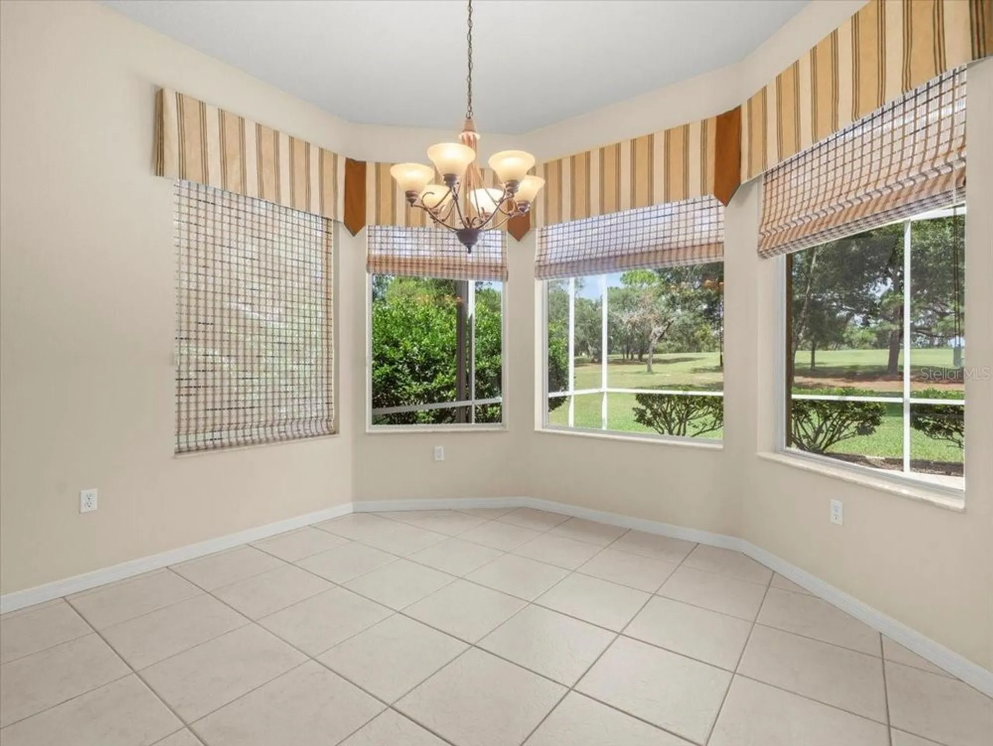 Property Slideshow image 27 of 60 | 9037 penelope dr, Weeki Wachee, FL, 34613