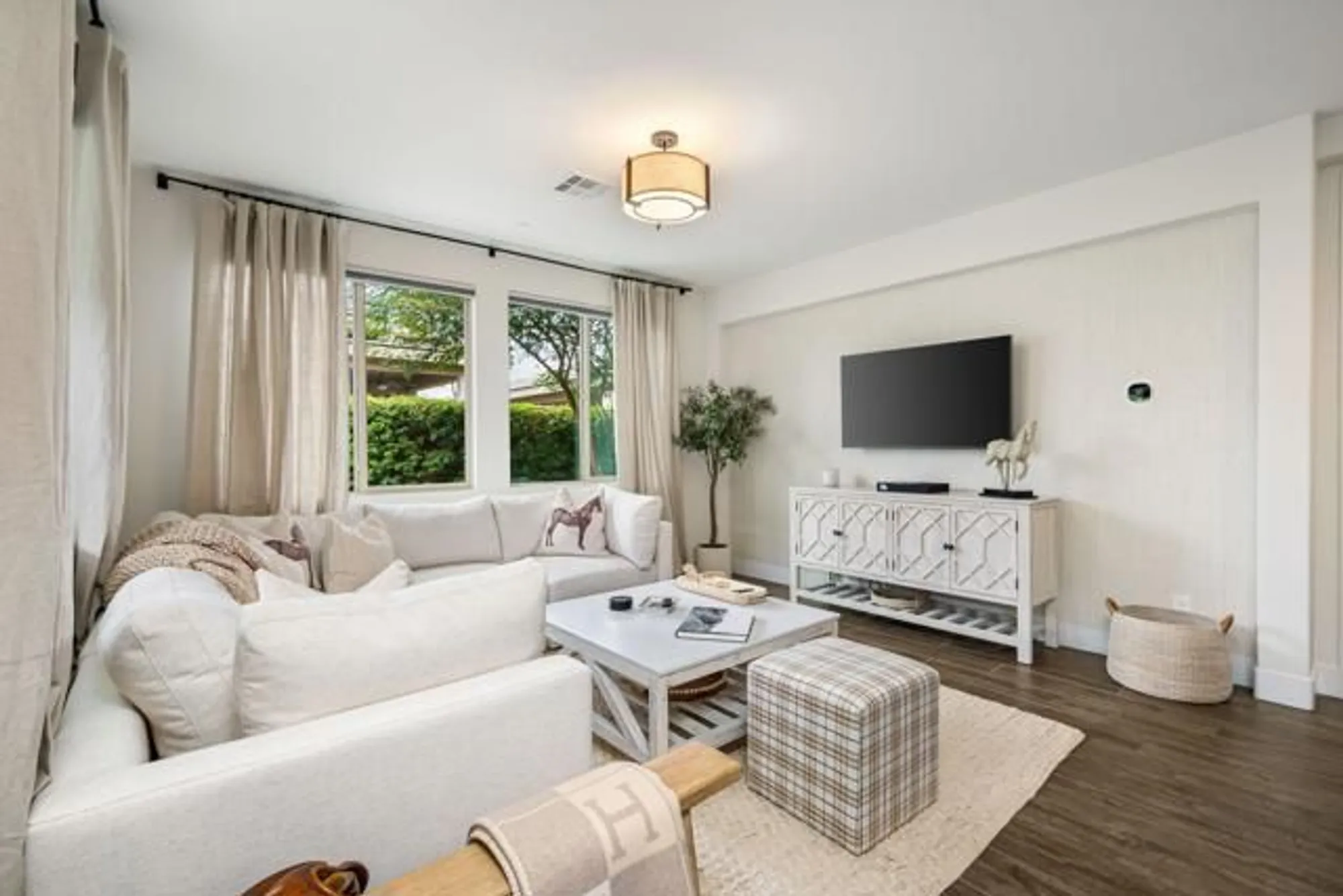 Property Slideshow image 20 of 55 | 51725 ponderosa dr, Indio, CA, 92201