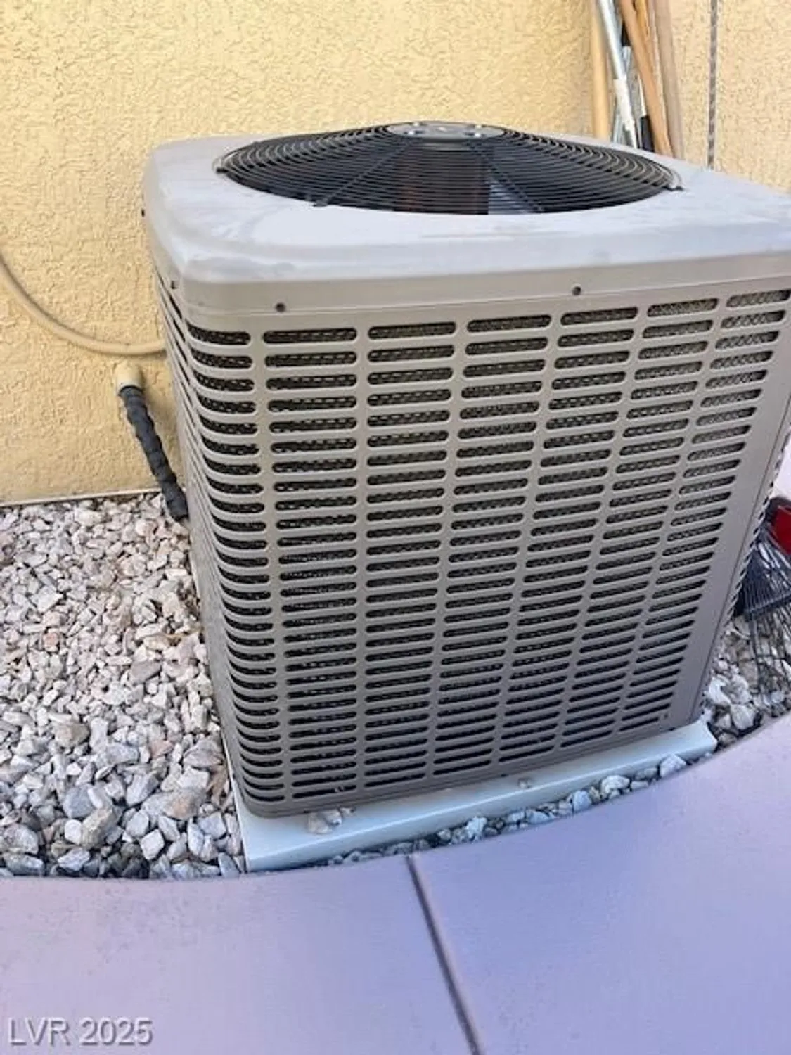 Property Slideshow image 24 of 39 | 2836 bluff point dr, Las Vegas, NV, 89134