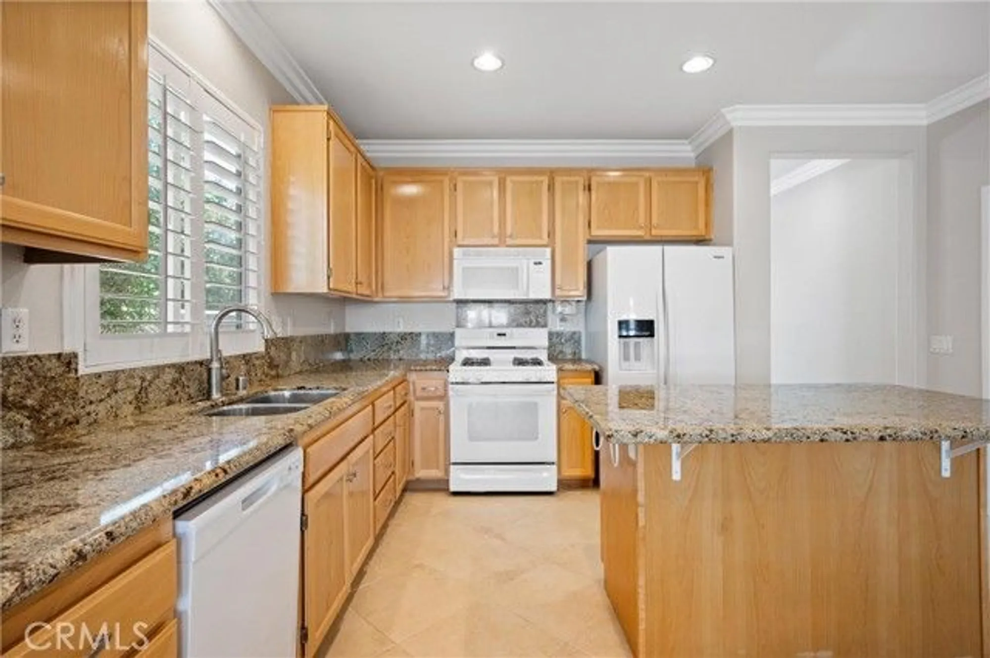 Property Slideshow image 12 of 53 | 28216 meadowsweet dr, Menifee, CA, 92584