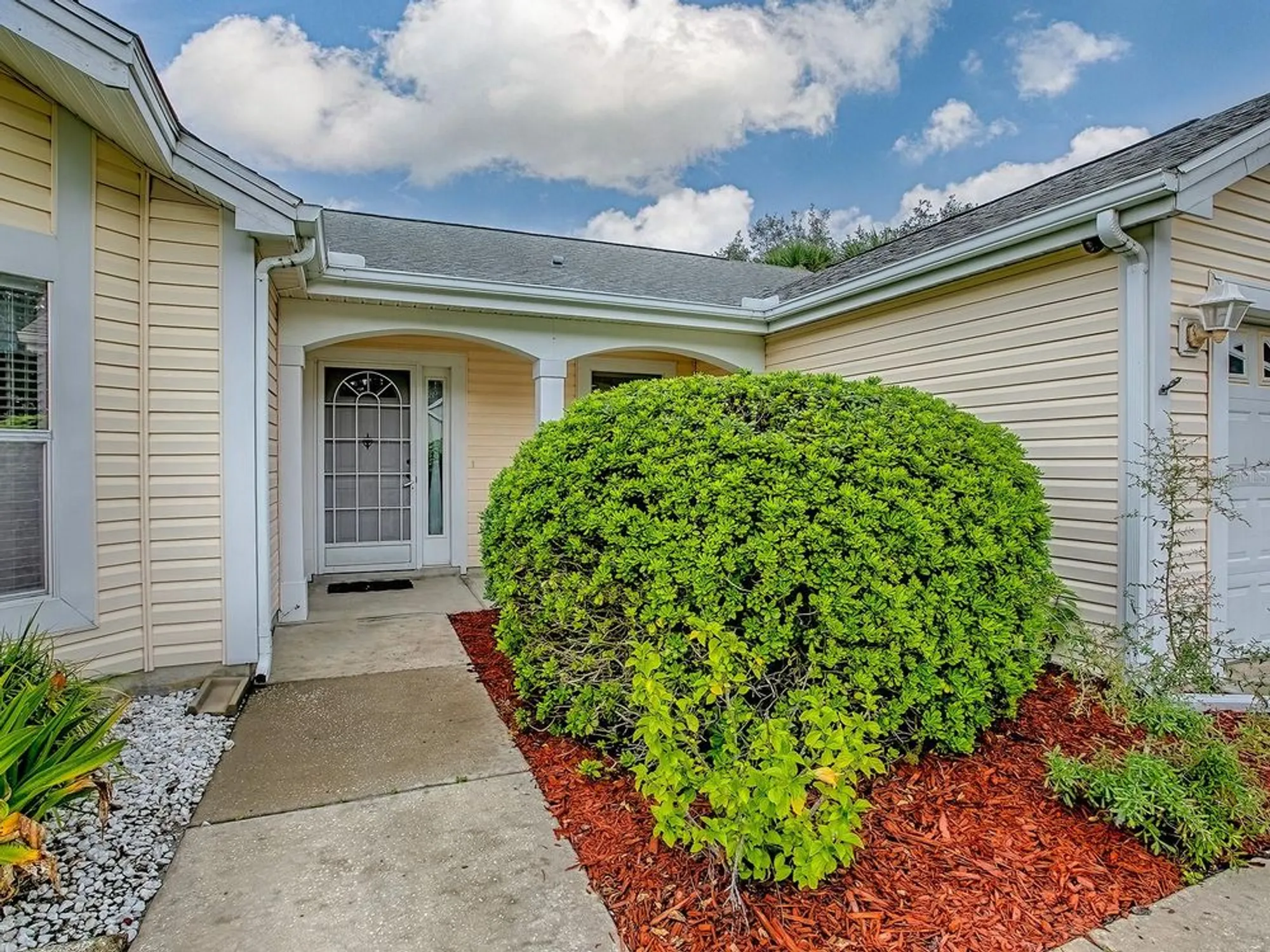 Property Slideshow image 4 of 75 | 1107 san antonio ln, The Villages, FL, 32159