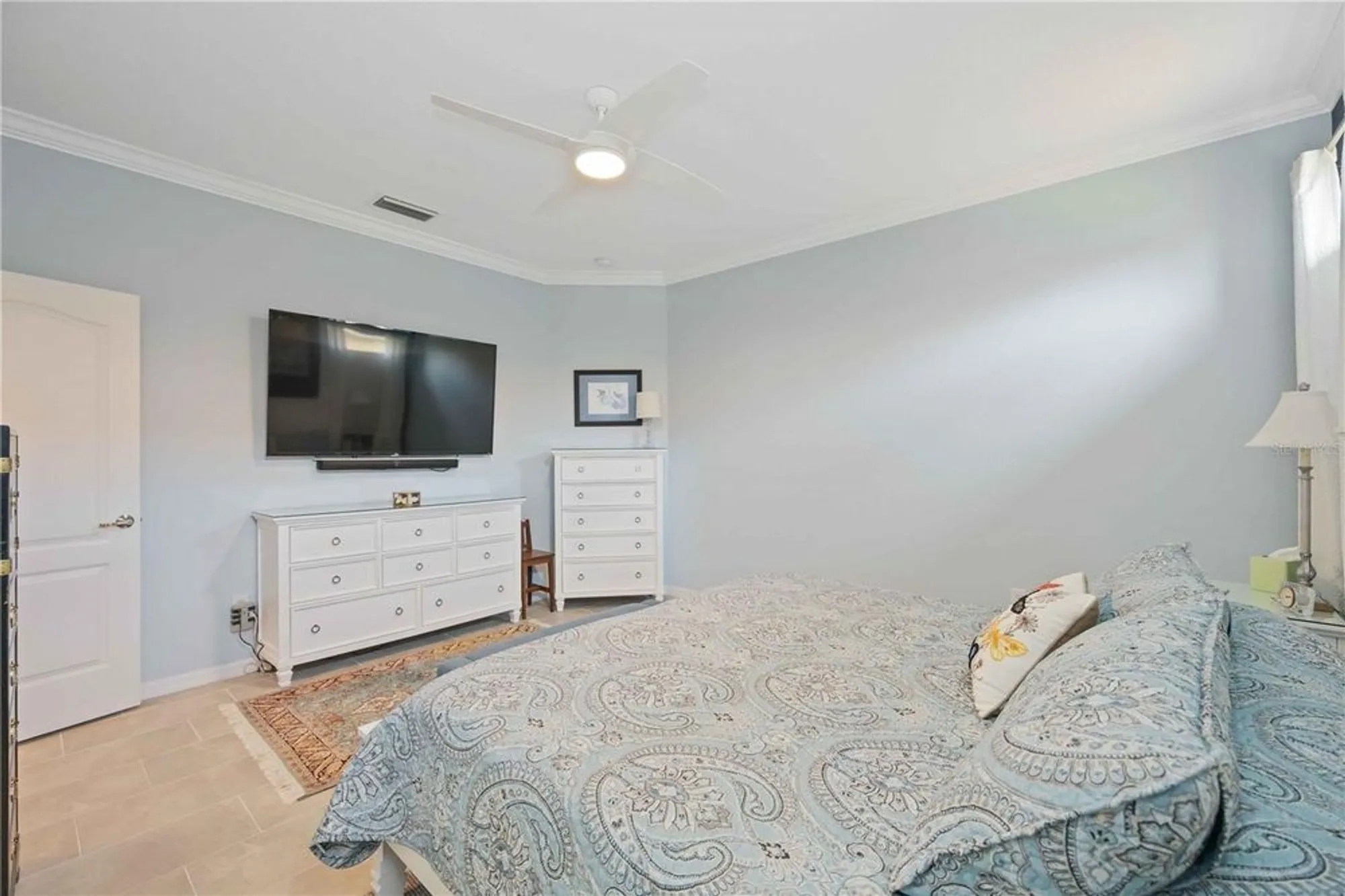 Property Slideshow image 23 of 38 | 24036 spartina dr, Venice, FL, 34293