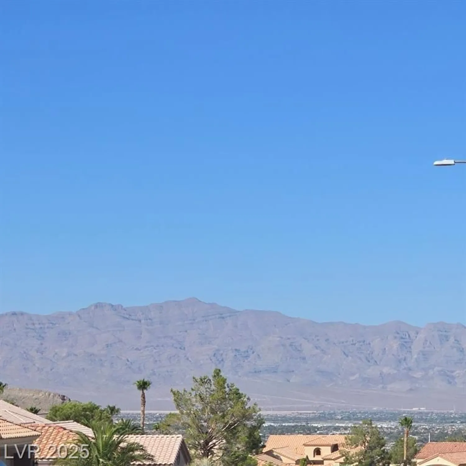 Property Slideshow image 25 of 38 | 10713 paradise point dr, Las Vegas, NV, 89134