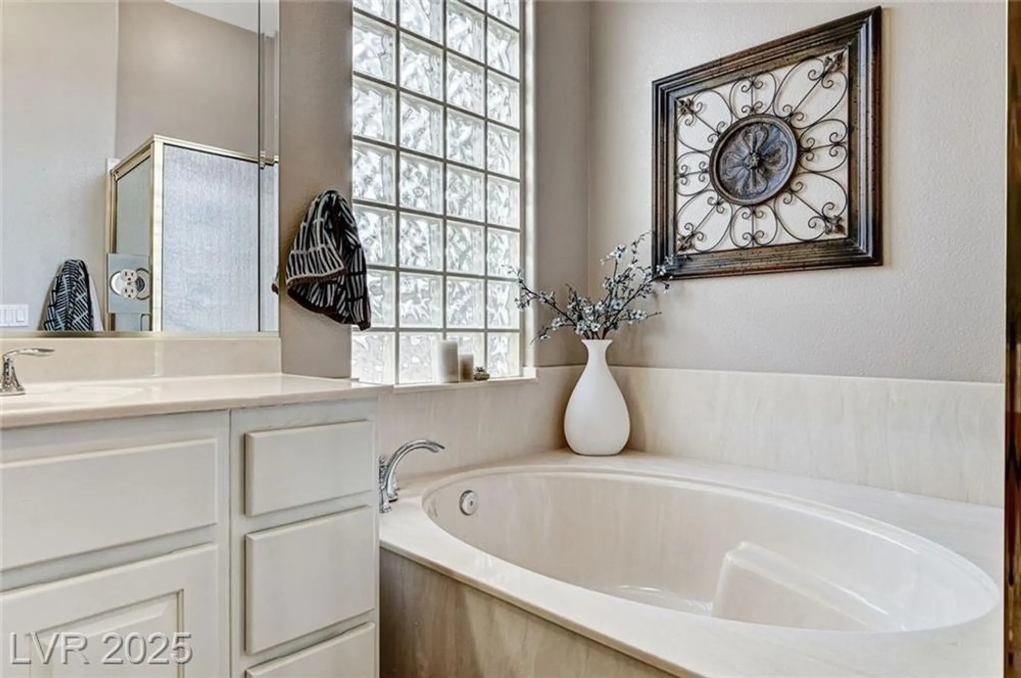 Property Slideshow image 34 of 69 | 2413 deer lake st, Las Vegas, NV, 89134