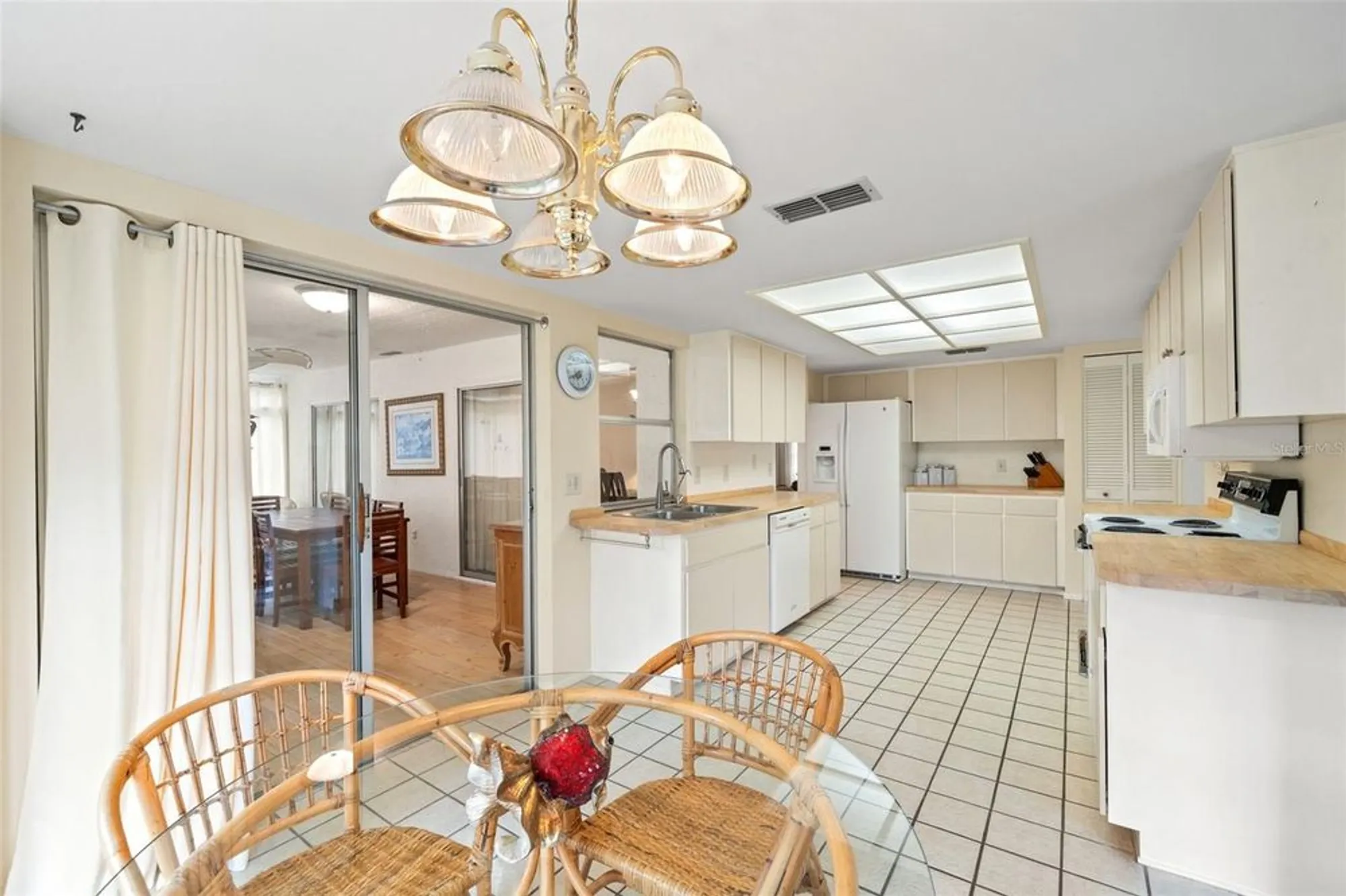 Property Slideshow image 24 of 67 | 6404 lost tree ln, Spring Hill, FL, 34606