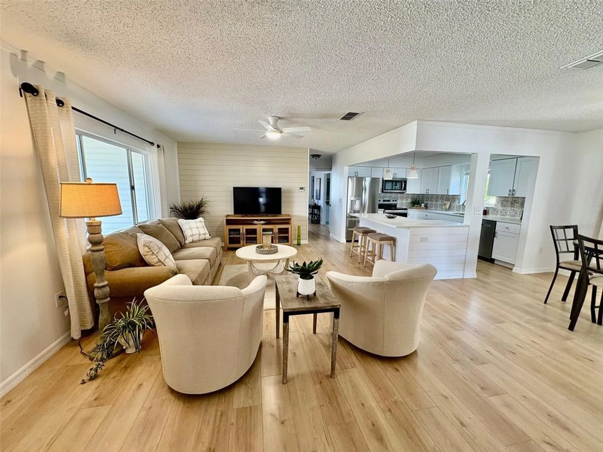 Property Slideshow image 10 of 52 | 17747 se 97th ave, Summerfield, FL, 34491