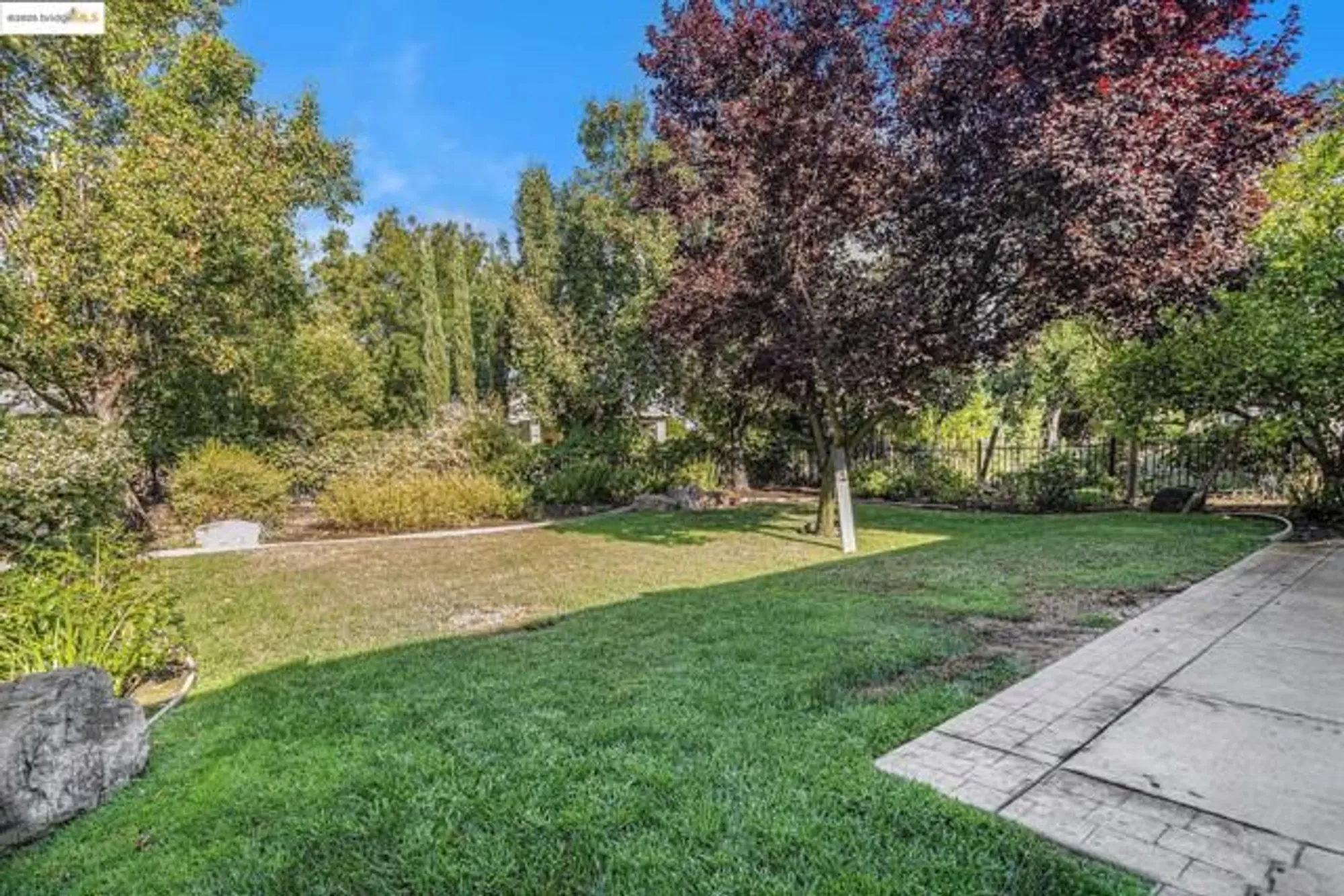 Property Slideshow image 28 of 40 | 1182 bacchini ln, Brentwood, CA, 94513