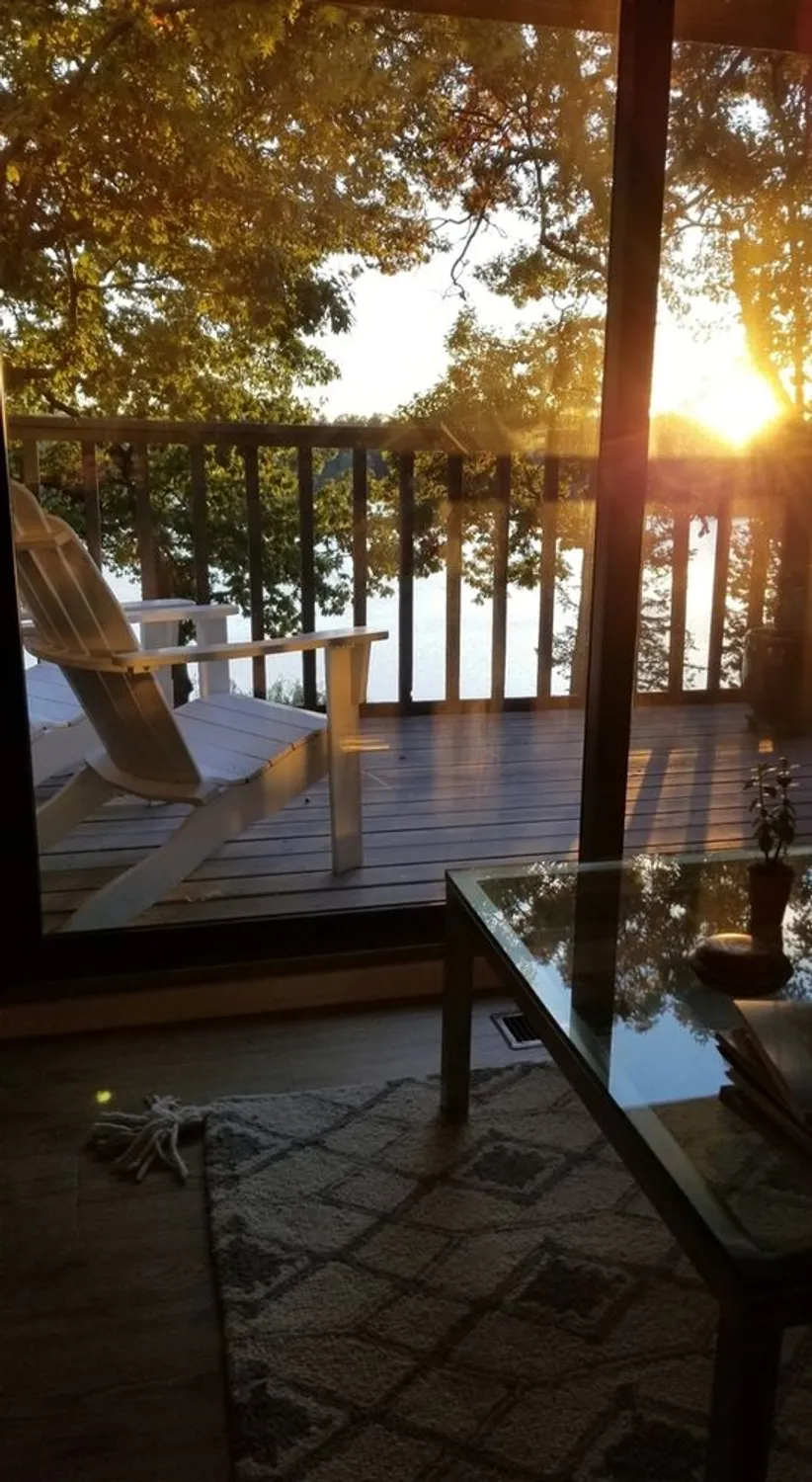 Property Slideshow image 36 of 39 | 209 shoreline rd b, Lake Barrington, IL, 60010