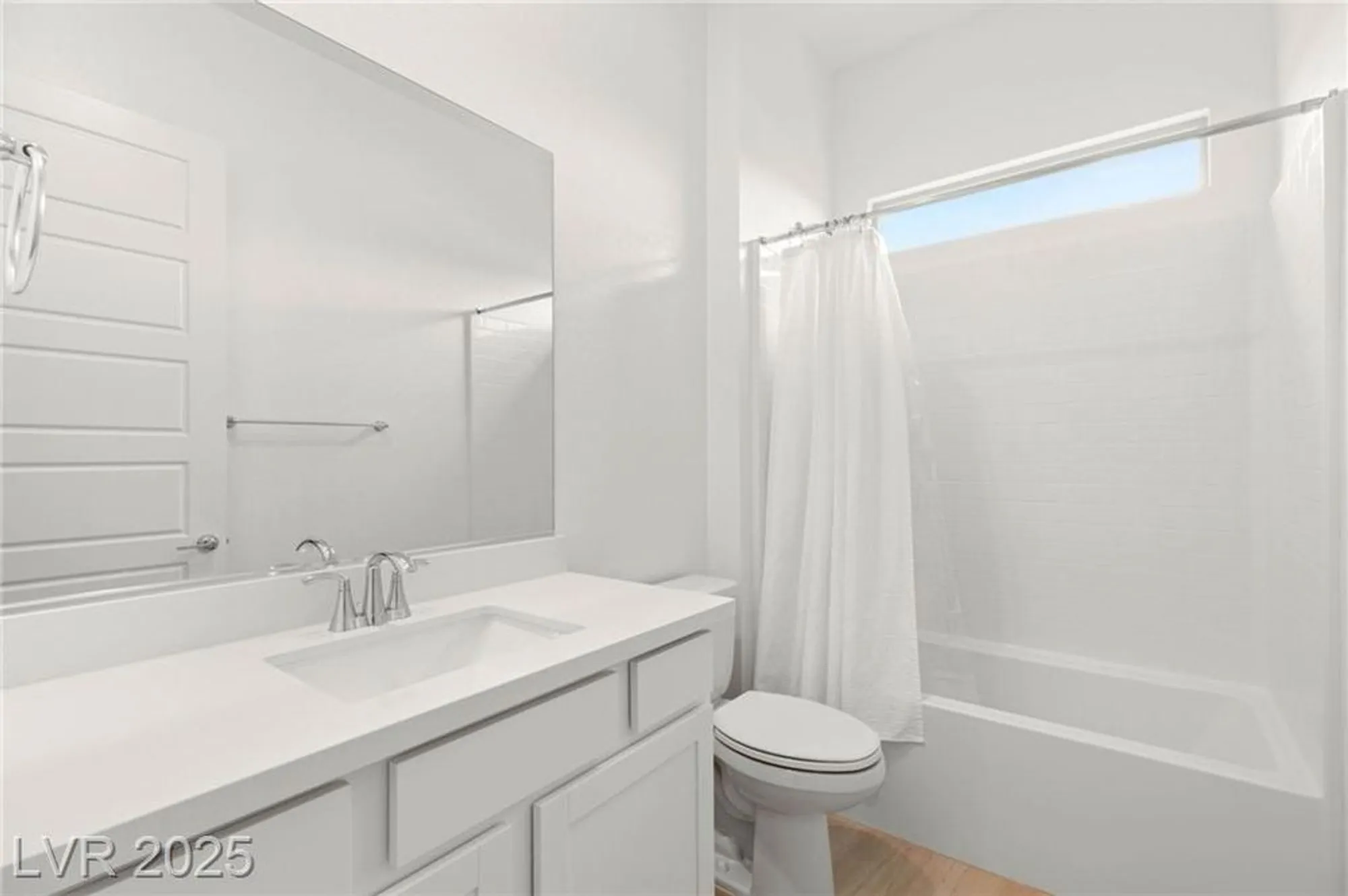 Property Slideshow image 20 of 33 | 912 calluna hills ln, Las Vegas, NV, 89138