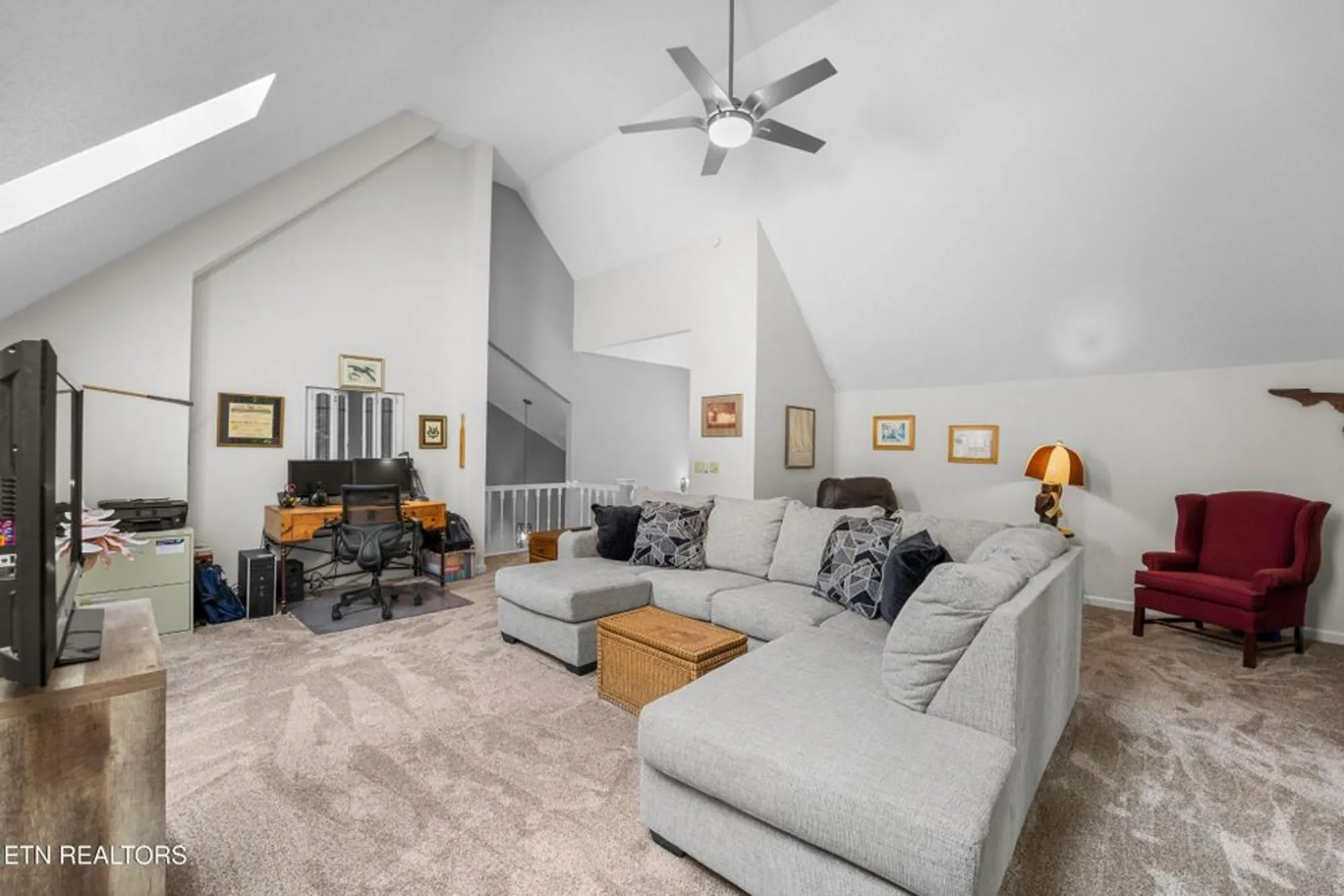 Property Slideshow image 32 of 52 | 116 knollwood ln, Crossville, TN, 38558