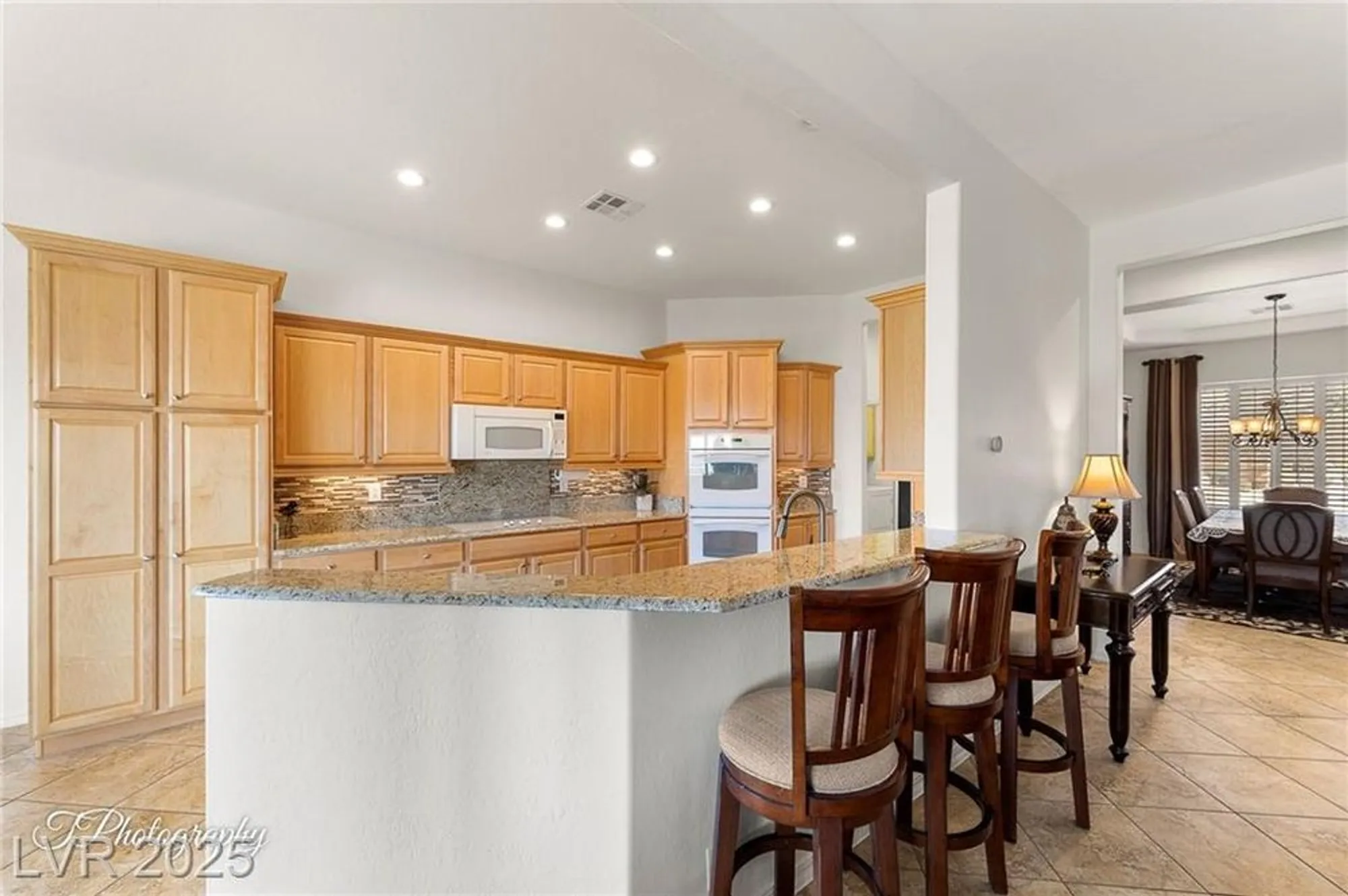 Property Slideshow image 11 of 46 | 993 starlight terrace way, Mesquite, NV, 89034