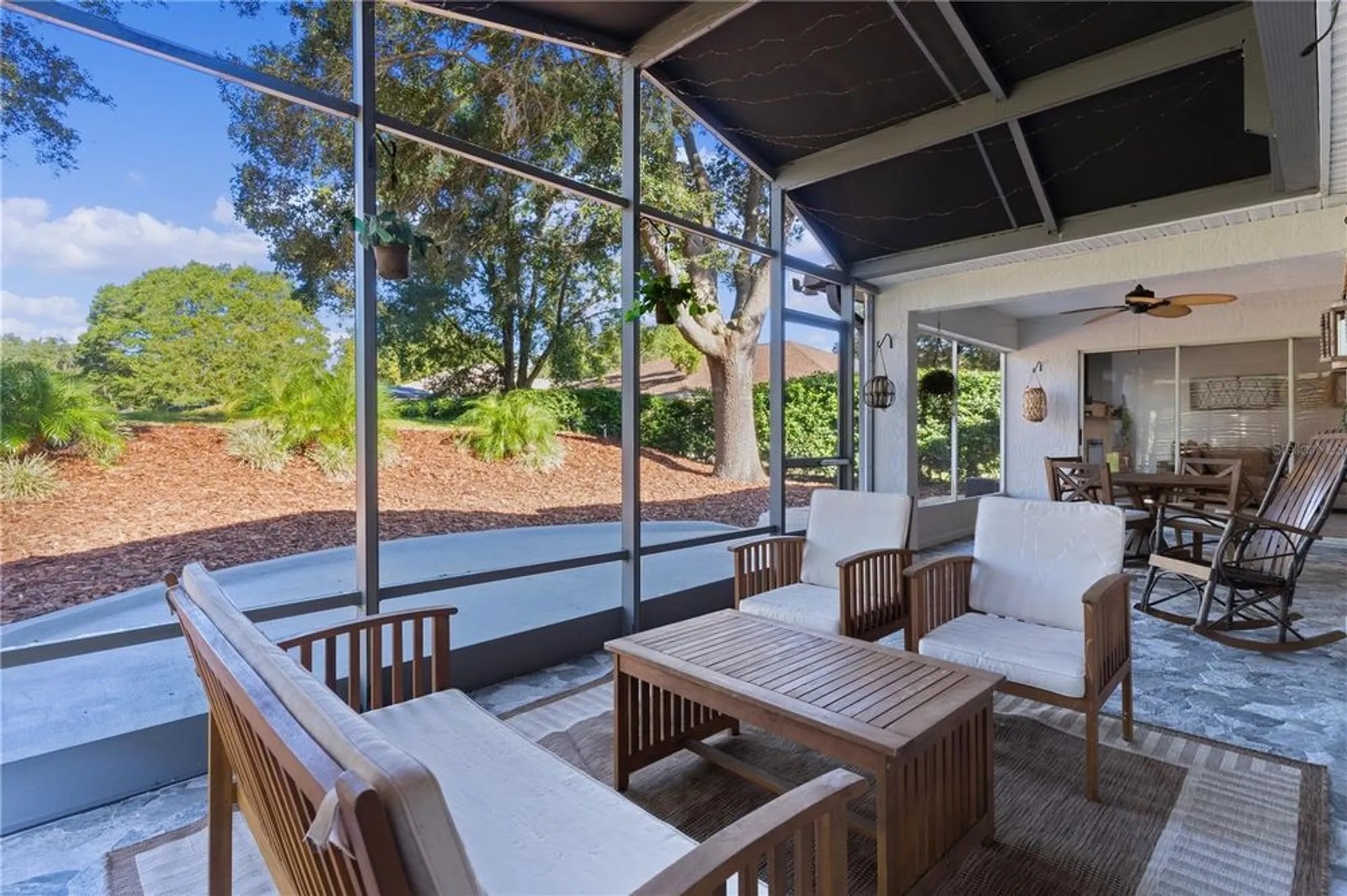 Property Slideshow image 8 of 86 | 5252 grove mnr, Lady Lake, FL, 32159