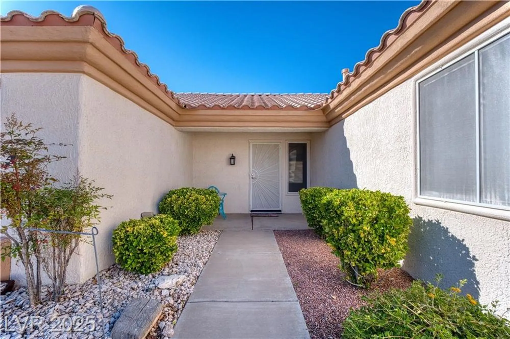 Property Slideshow image 3 of 43 | 11017 clear meadows dr, Las Vegas, NV, 89134