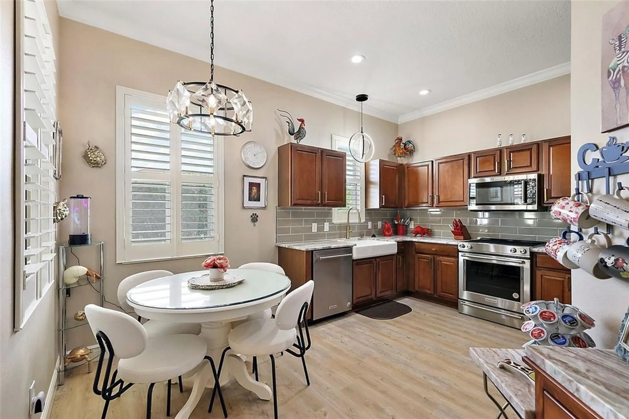 Property Slideshow image 8 of 25 | 10199 mainsail dr, Oxford, FL, 34484