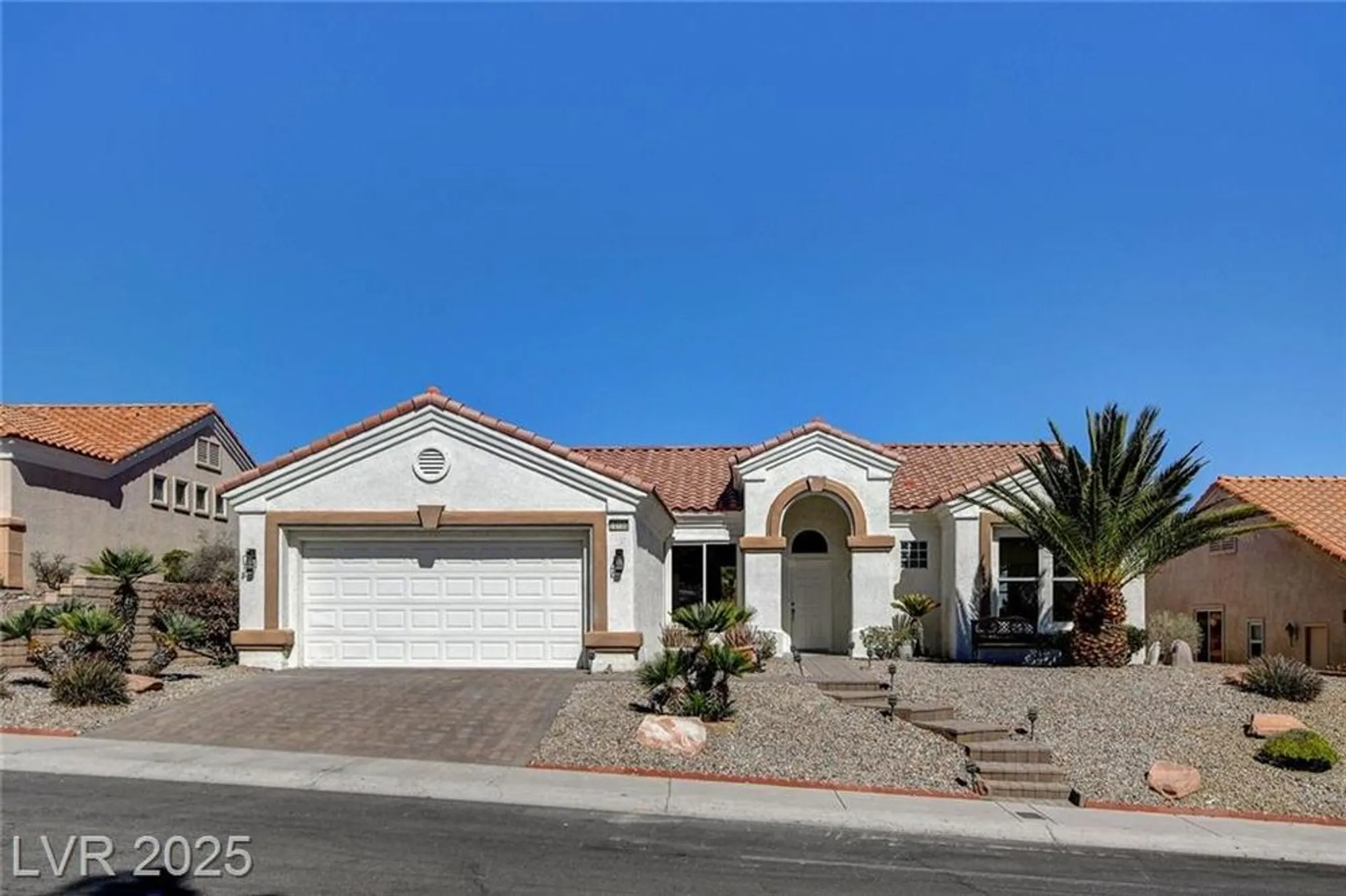 Property Slideshow image 1 of 44 | 10100 folsom dr, Las Vegas, NV, 89134