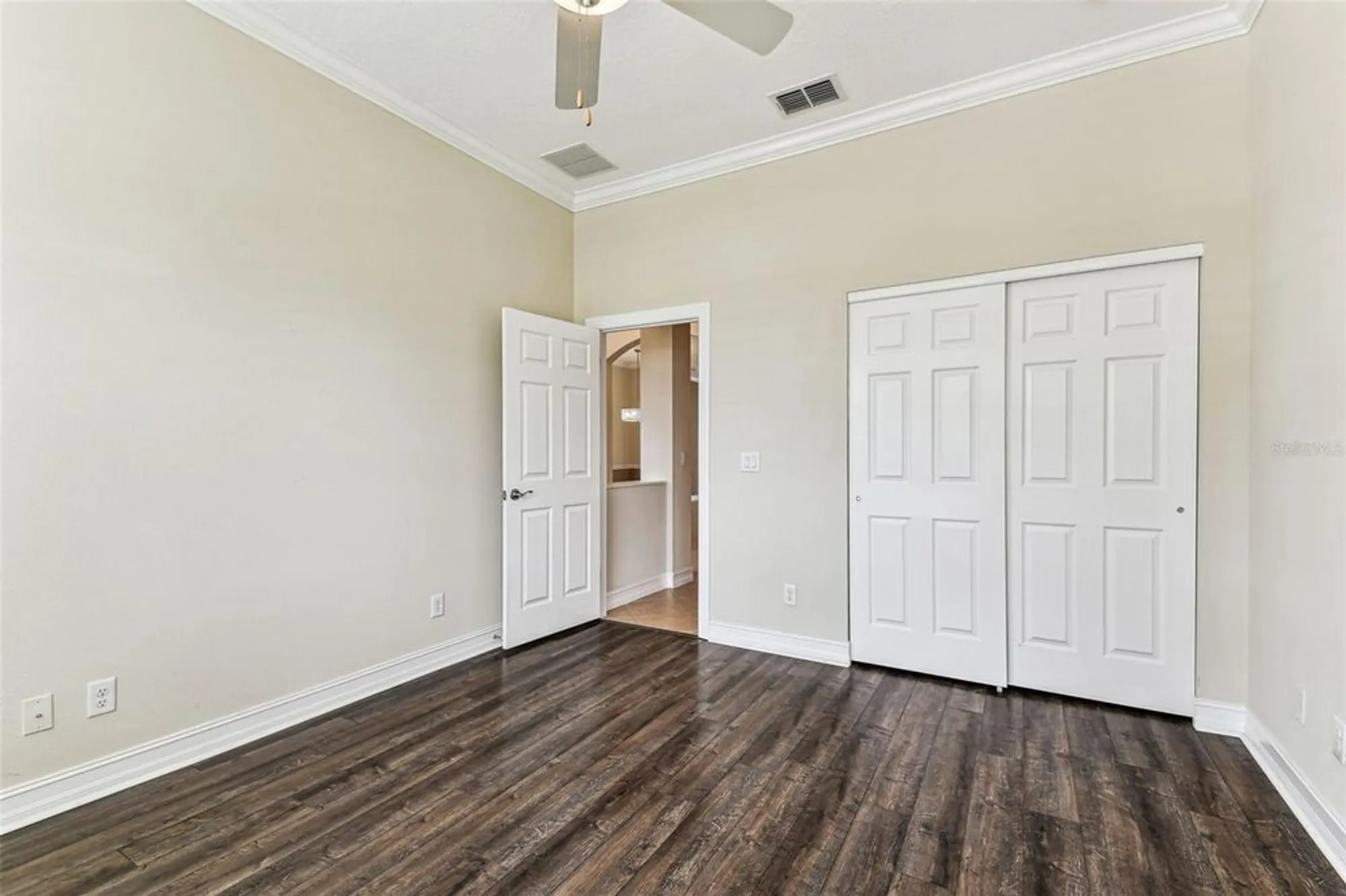 Property Slideshow image 15 of 100 | 16101 cape coral dr, Wimauma, FL, 33598