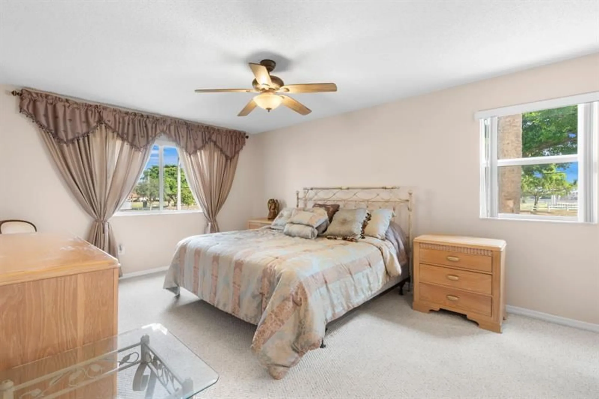 Property Slideshow image 17 of 24 | 7763 southampton ter 215, Tamarac, FL, 33321