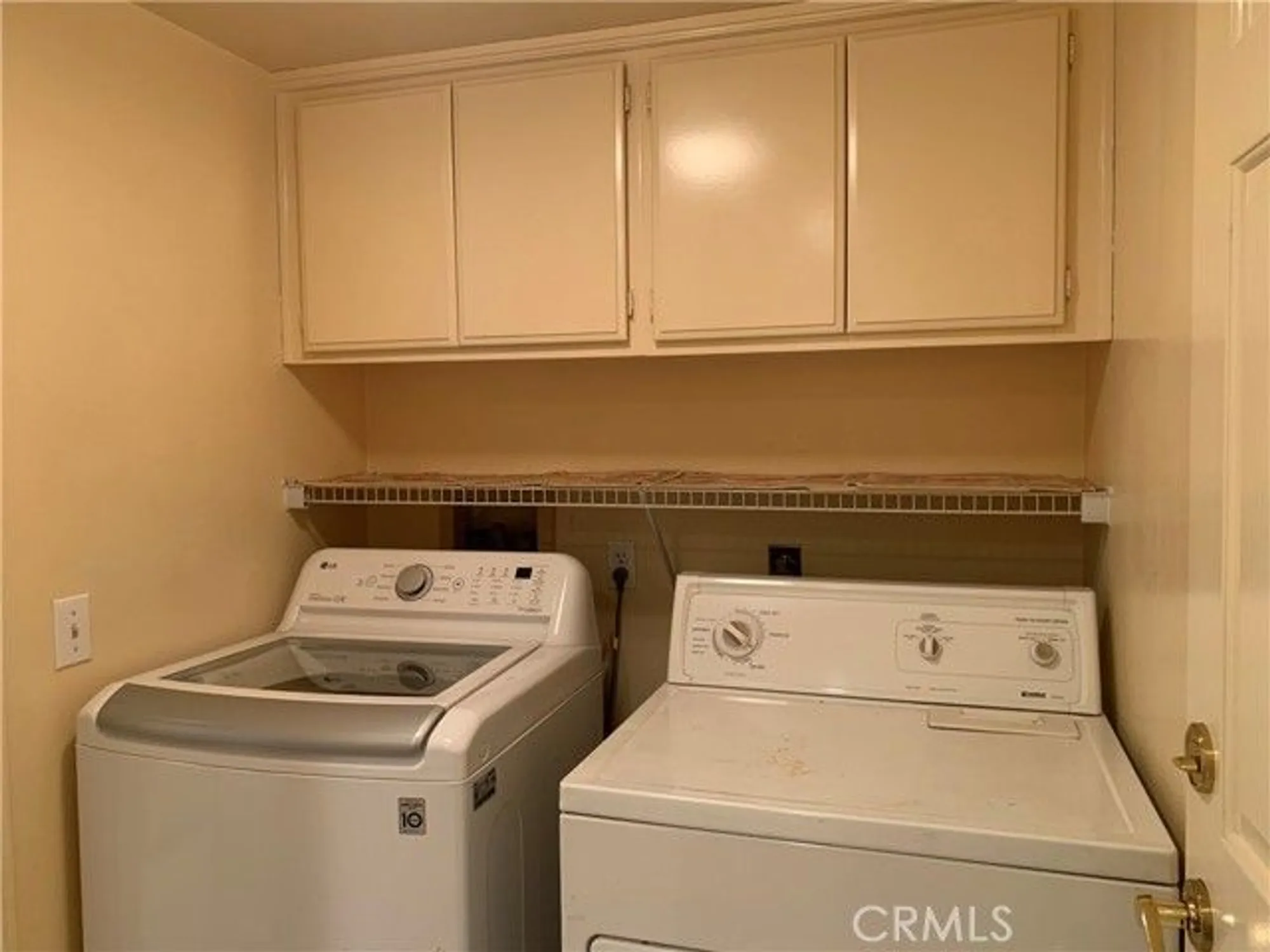 Property Slideshow image 22 of 39 | 1418 las colinas ave, Banning, CA, 92220