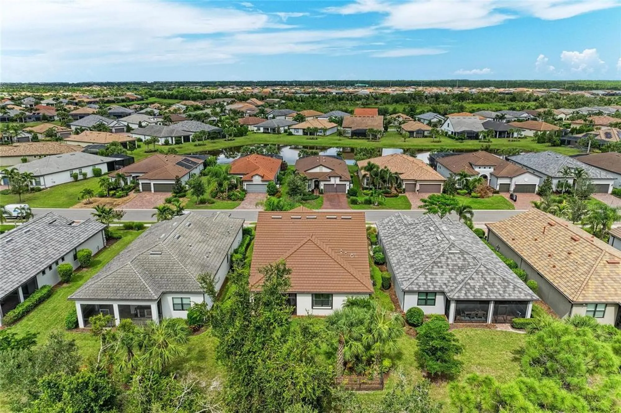 Property Slideshow image 47 of 65 | 7572 viola loop, Bradenton, FL, 34202