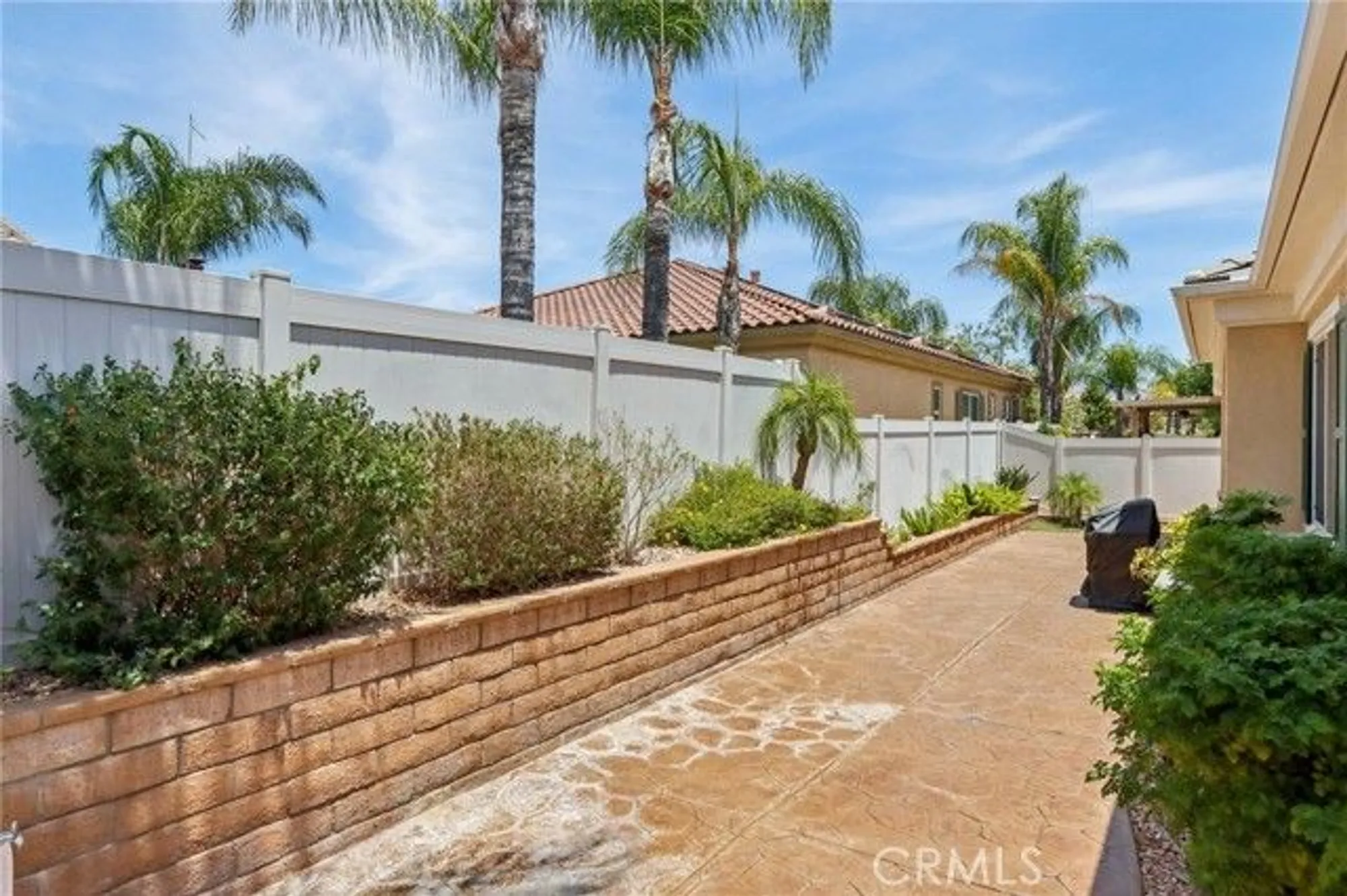 Property Slideshow image 33 of 70 | 5136 via bajamar, Hemet, CA, 92545