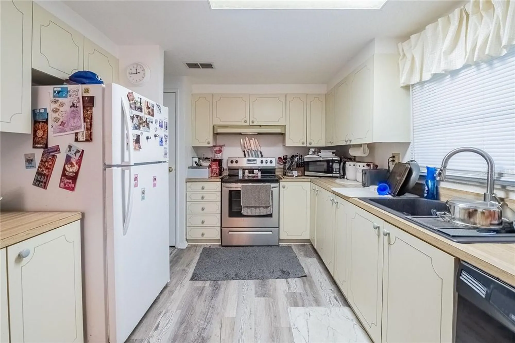 Property Slideshow image 9 of 29 | 3202 otter creek ct, Lakeland, FL, 33810