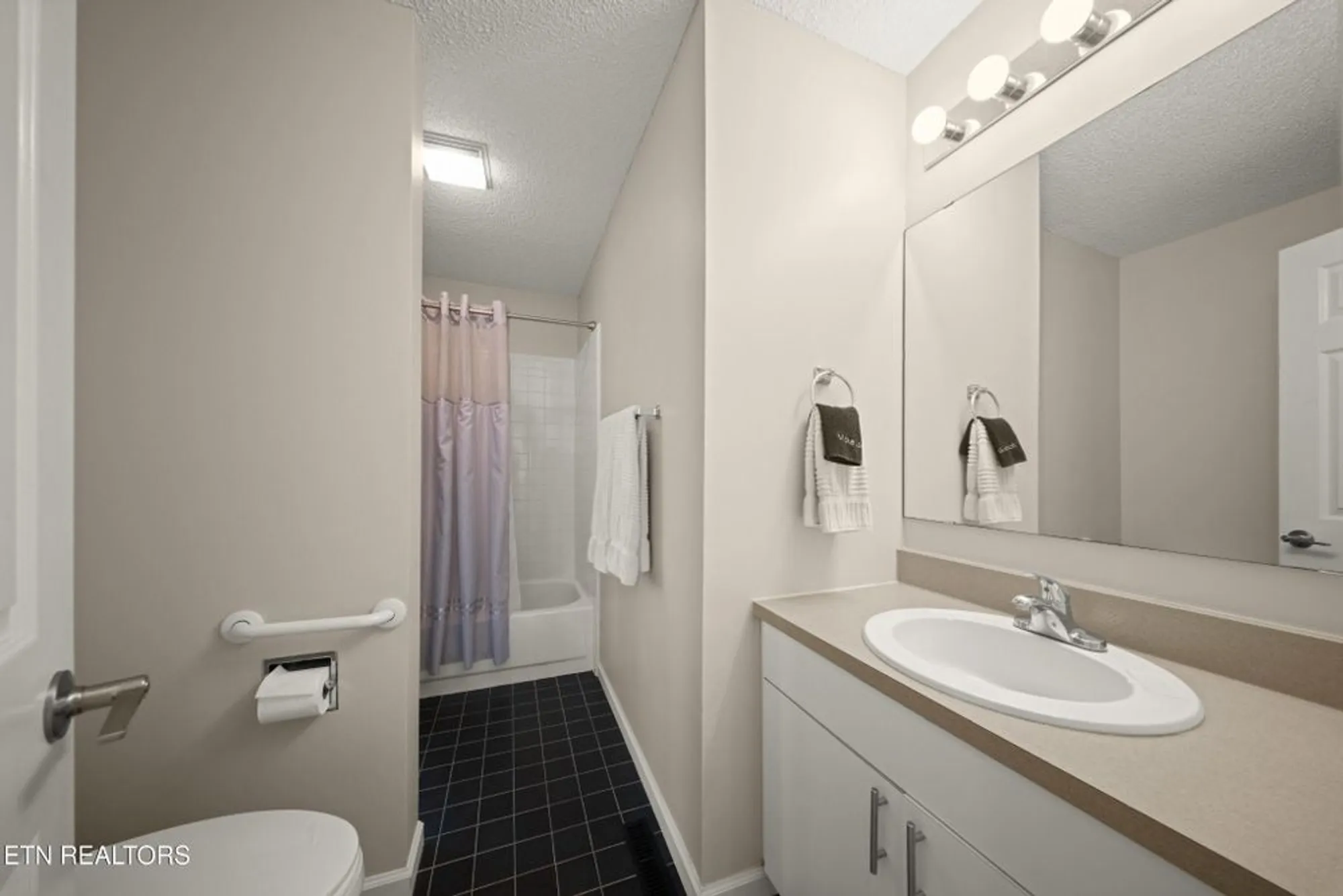 Property Slideshow image 29 of 45 | 213 dorchester ct, Crossville, TN, 38558