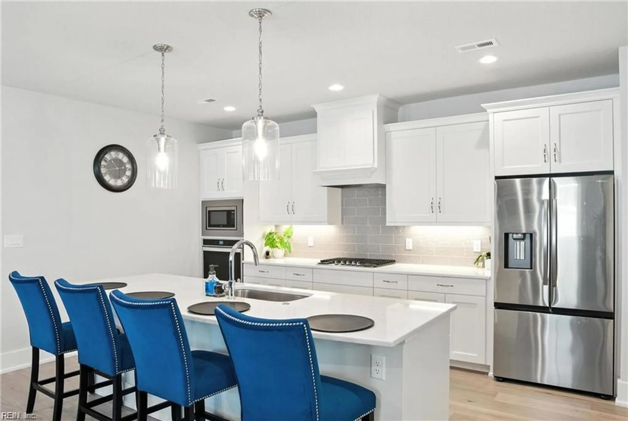 Property Slideshow image 9 of 50 | 201 cove reach, Suffolk, VA, 23435