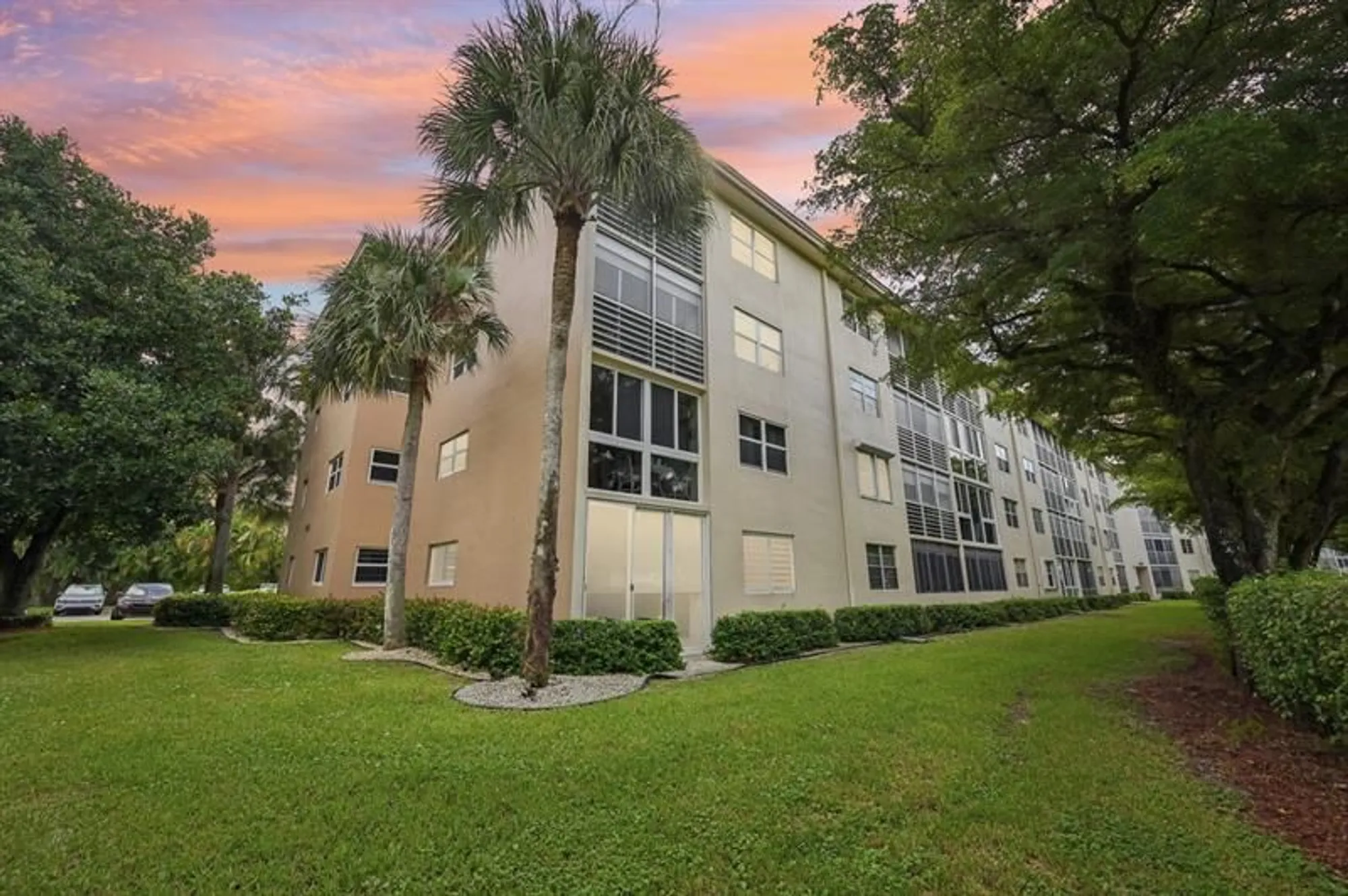 Property Slideshow image 35 of 44 | 1601 abaco dr m1, Coconut Creek, FL, 33066