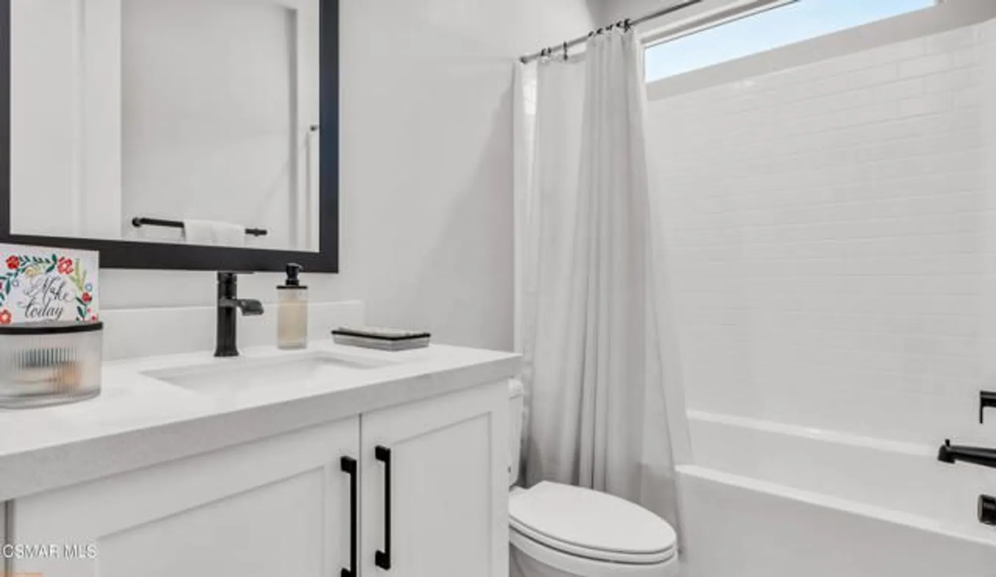 Property Slideshow image 27 of 43 | 82395 crane dr, Indio, CA, 92201