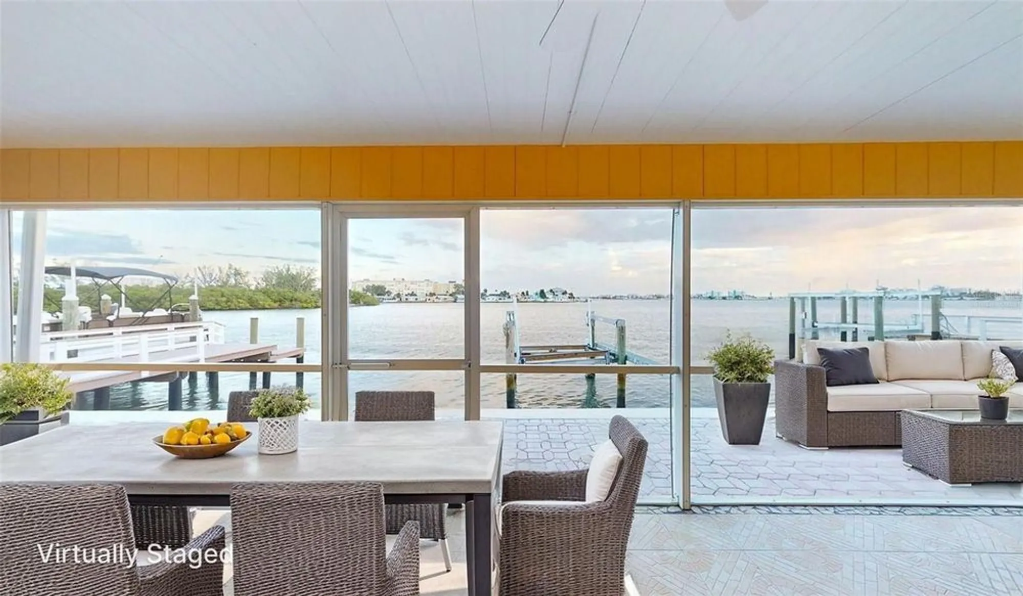 Property Slideshow image 77 of 96 | 636 boca ciega point blvd s, St Petersburg, FL, 33708