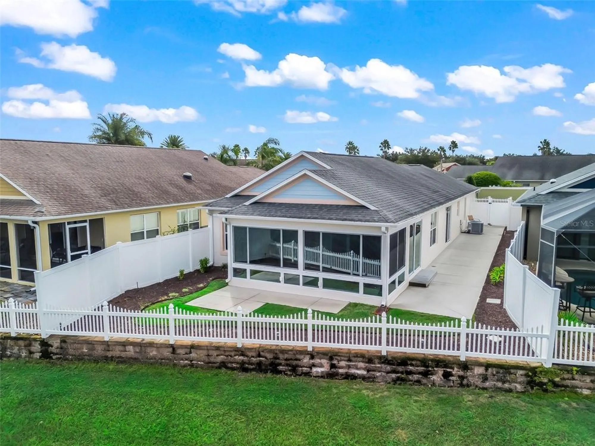 Property Slideshow image 48 of 54 | 1225 edgewater ln, The Villages, FL, 32162