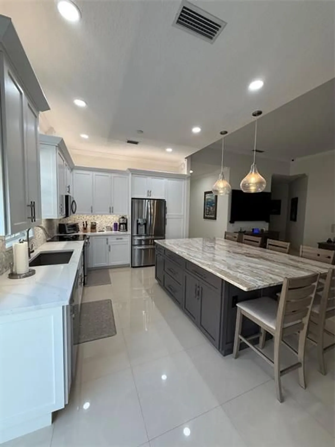 Property Slideshow image 9 of 31 | 2752 irma lake dr, West Palm Beach, FL, 33411