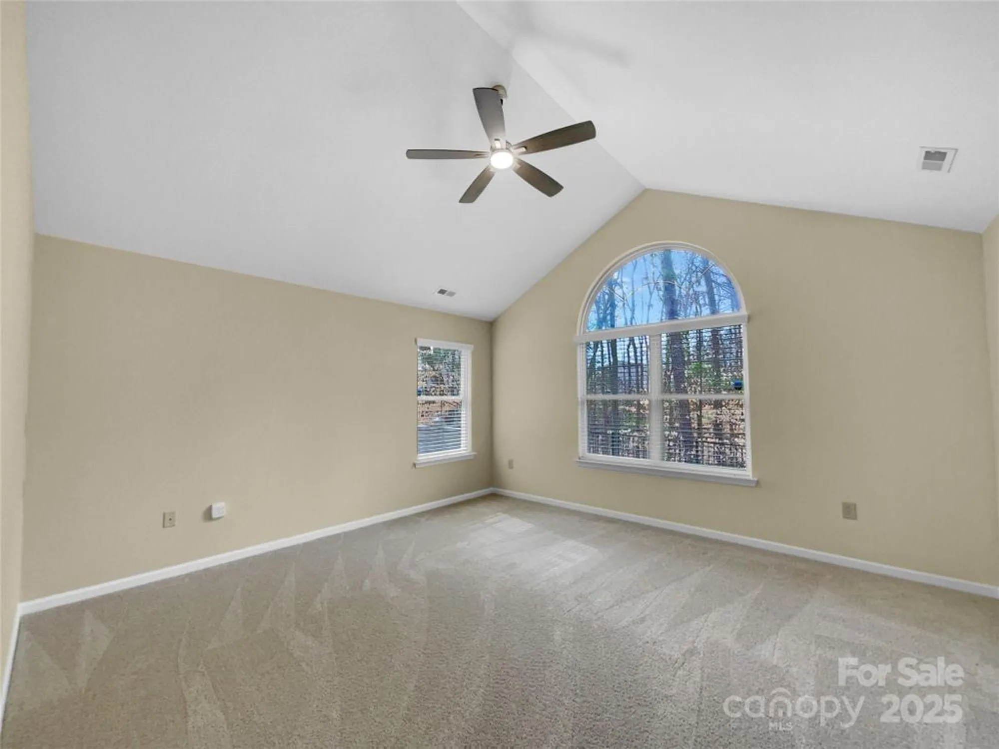 Property Slideshow image 5 of 20 | 2905 polo view ln, Matthews, NC, 28105