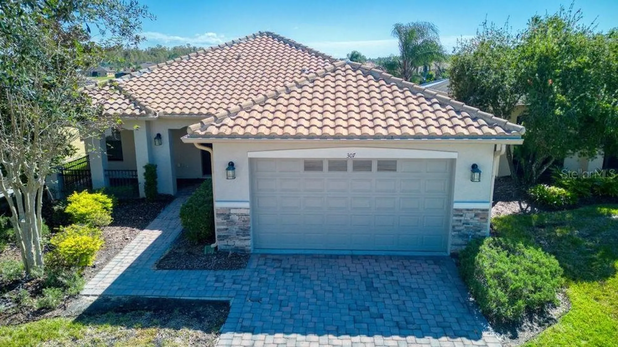 Property Slideshow image 2 of 34 | 307 monterey st, Poinciana, FL, 34759