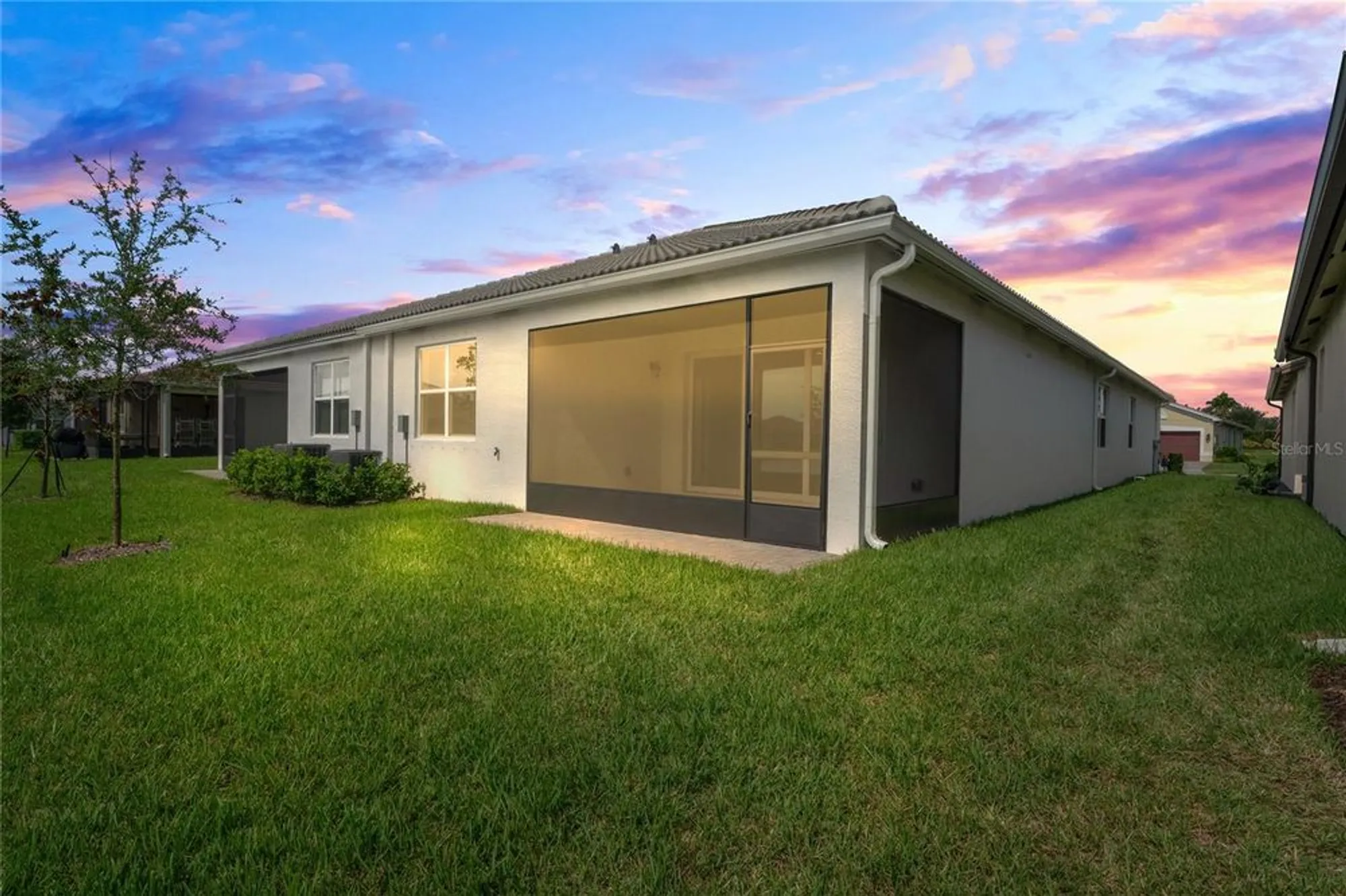 Property Slideshow image 37 of 61 | 4906 avila lakes dr, Wimauma, FL, 33598