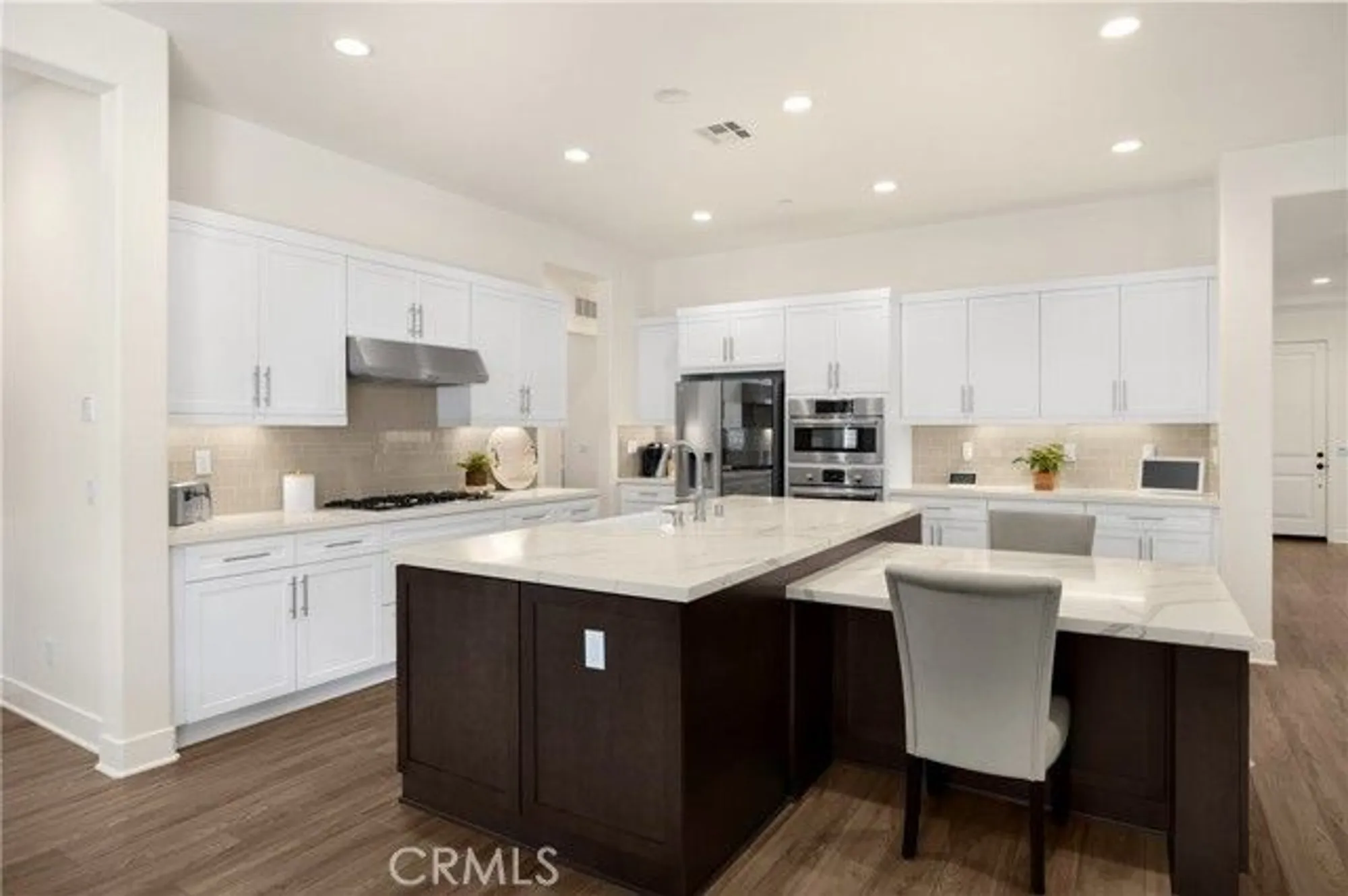 Property Slideshow image 26 of 68 | 11638 oakton way, Corona, CA, 92883