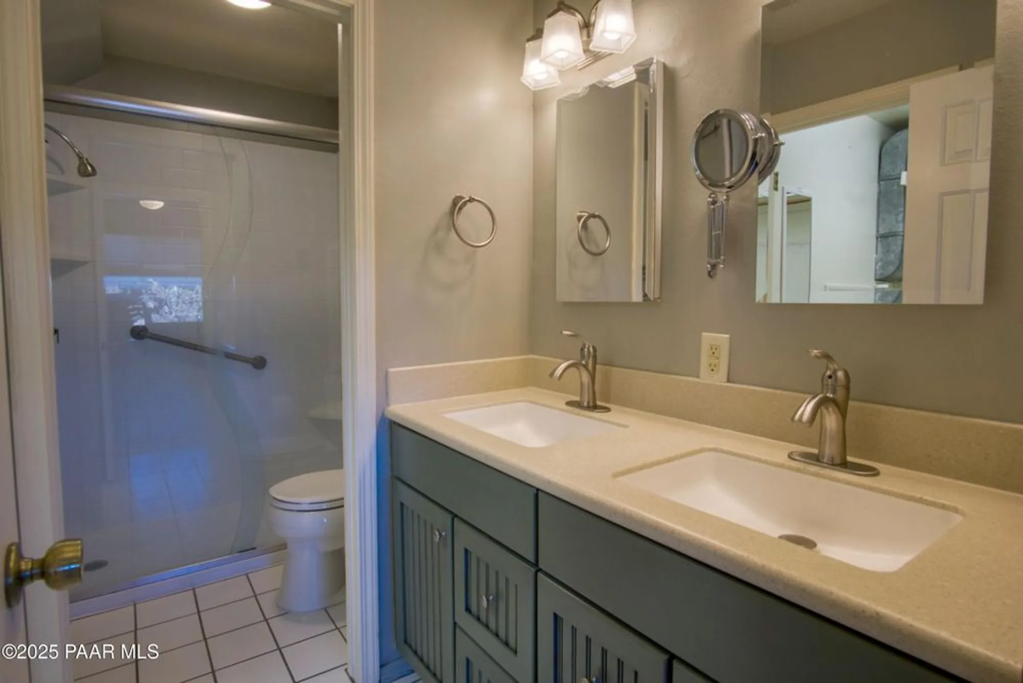 Property Slideshow image 22 of 77 | 4921 summit cir, Prescott, AZ, 86301