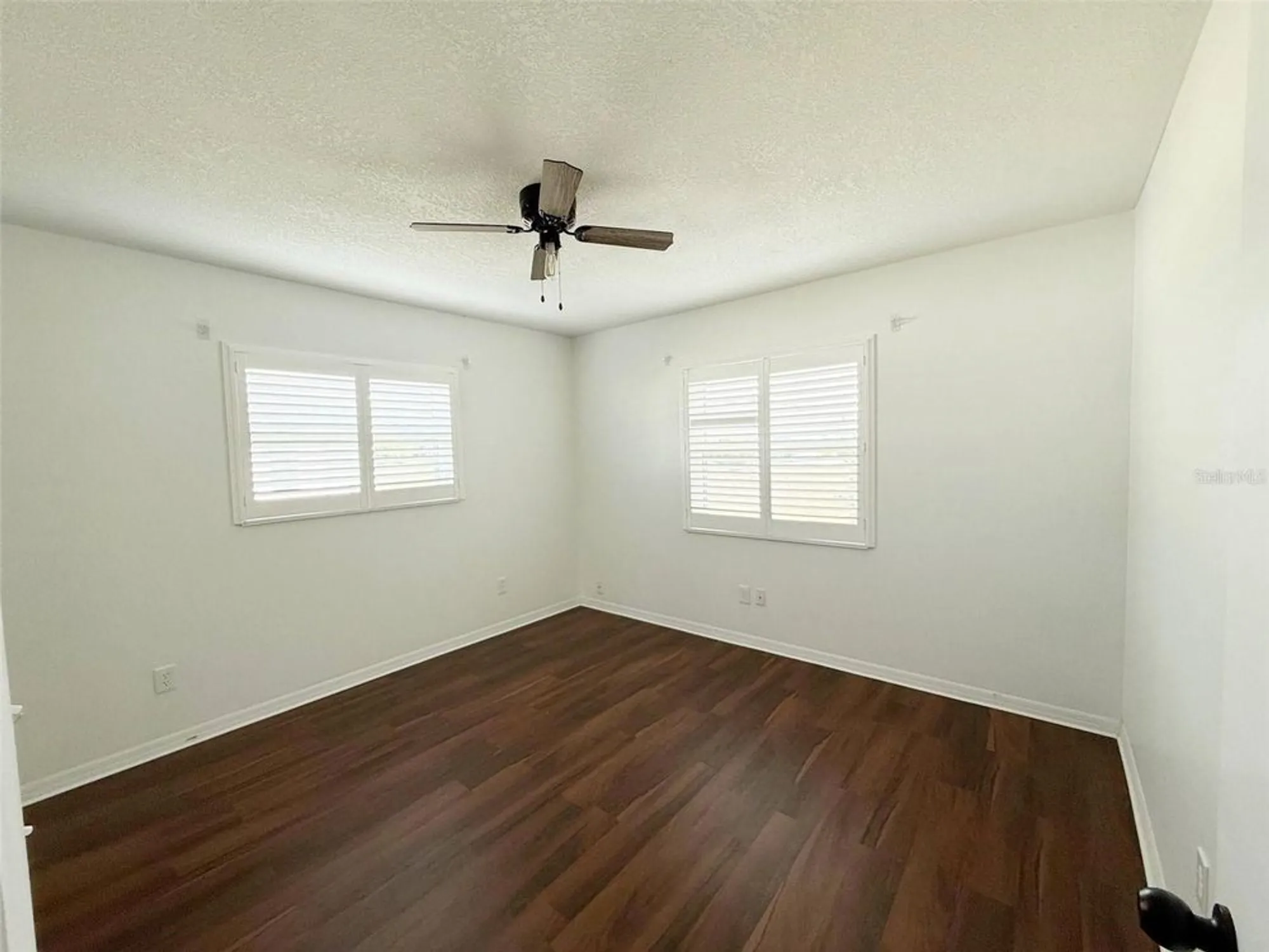 Property Slideshow image 7 of 17 | 1618 bentwood dr, Sun City Center, FL, 33573