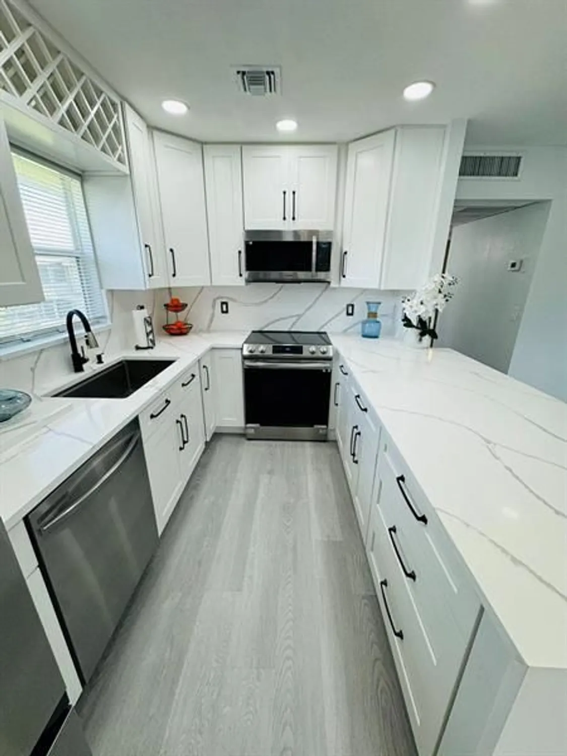 Property Slideshow image 5 of 27 | 364 flanders h # 364, Delray Beach, FL, 33484