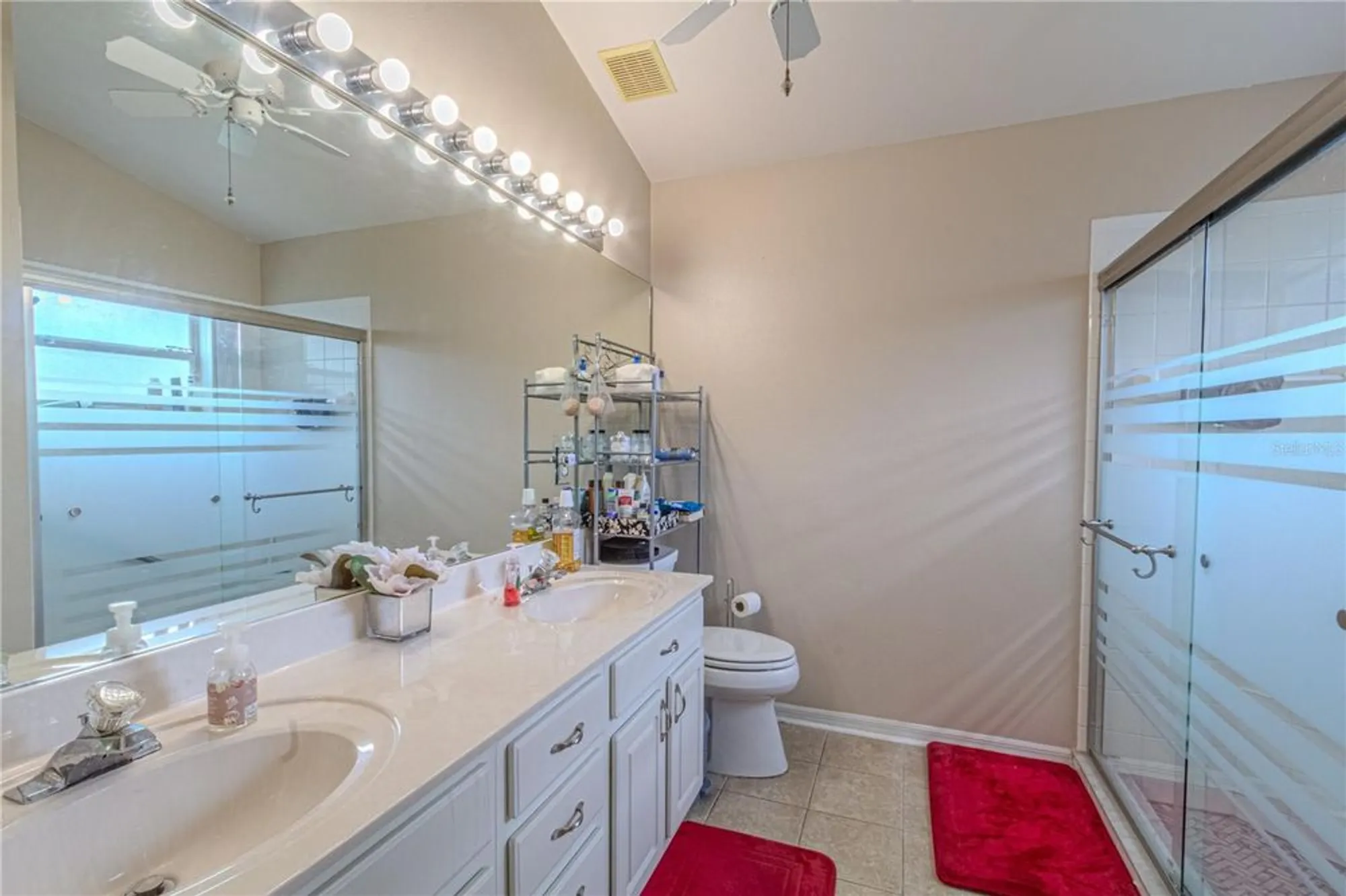 Property Slideshow image 17 of 27 | 3713 doune way, Clermont, FL, 34711