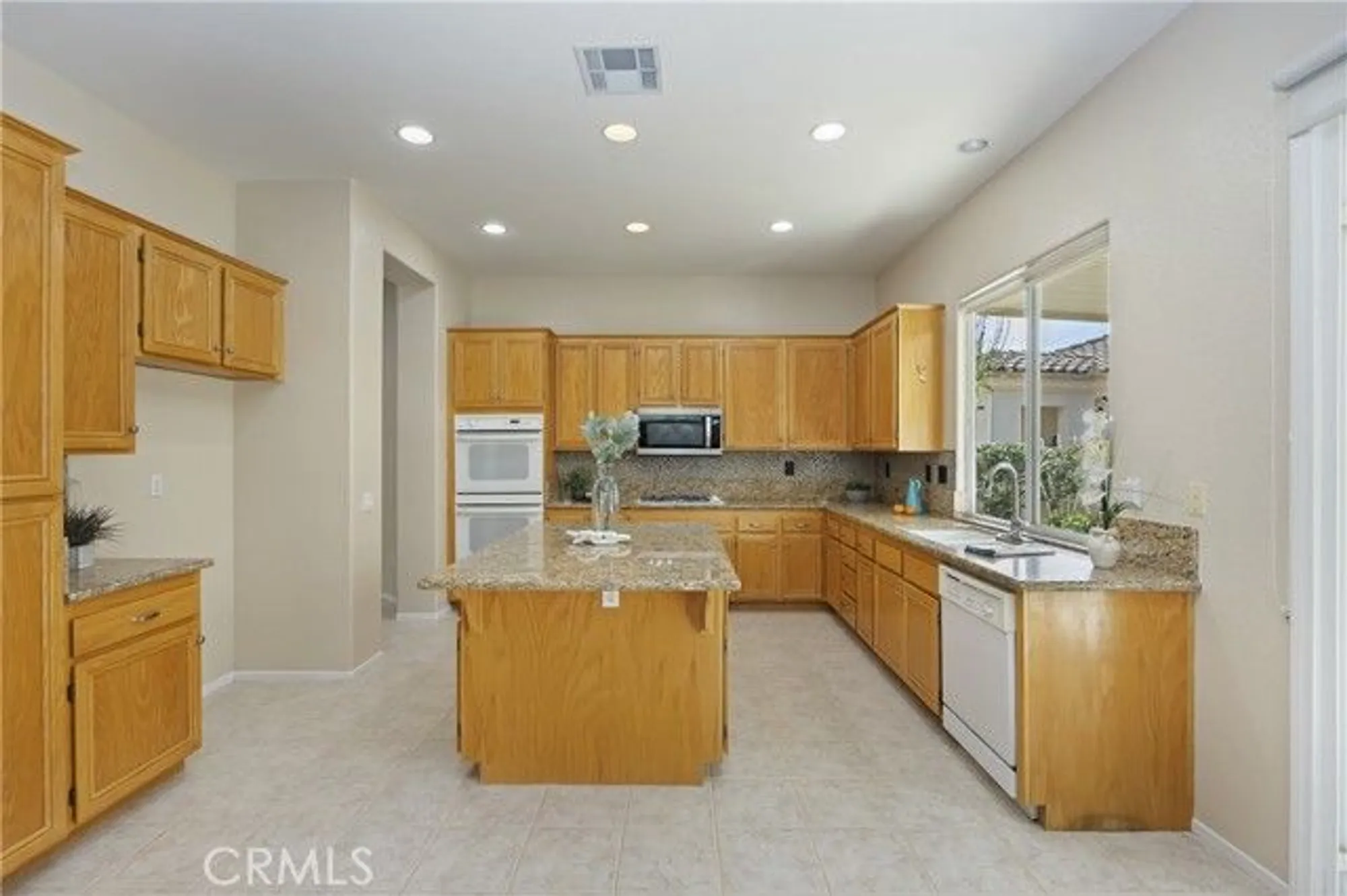 Property Slideshow image 8 of 43 | 29427 winding brook dr, Menifee, CA, 92584