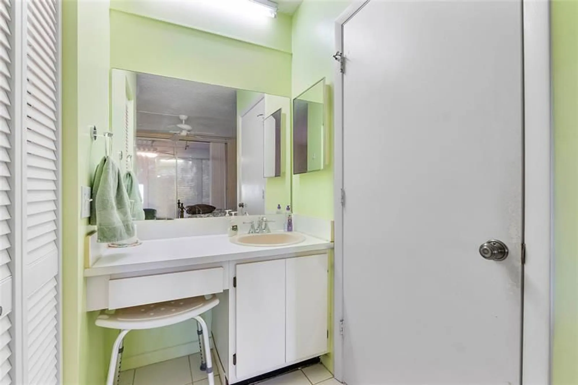 Property Slideshow image 21 of 50 | 6890 royal palm blvd 102h, Margate, FL, 33063