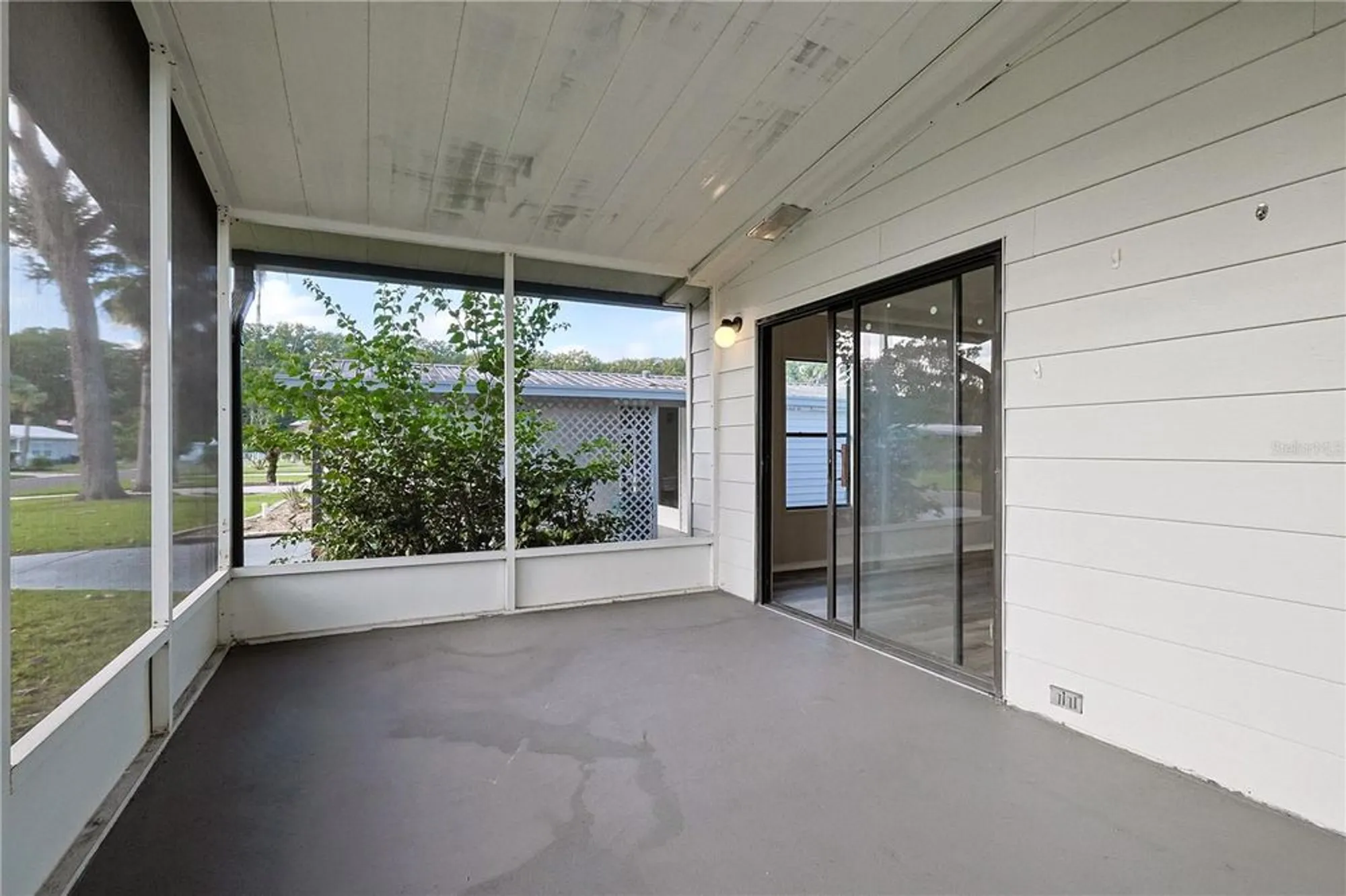 Property Slideshow image 19 of 52 | 111 sugar maple ave, Wildwood, FL, 34785