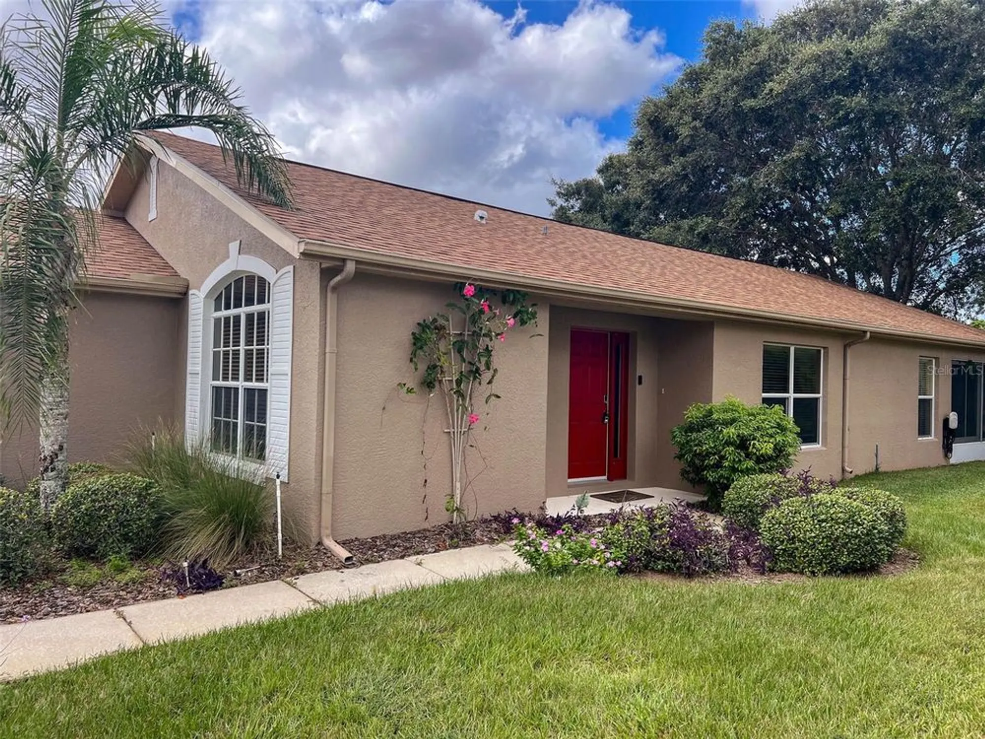 Property Slideshow image 7 of 61 | 189 center oak cir, Spring Hill, FL, 34609