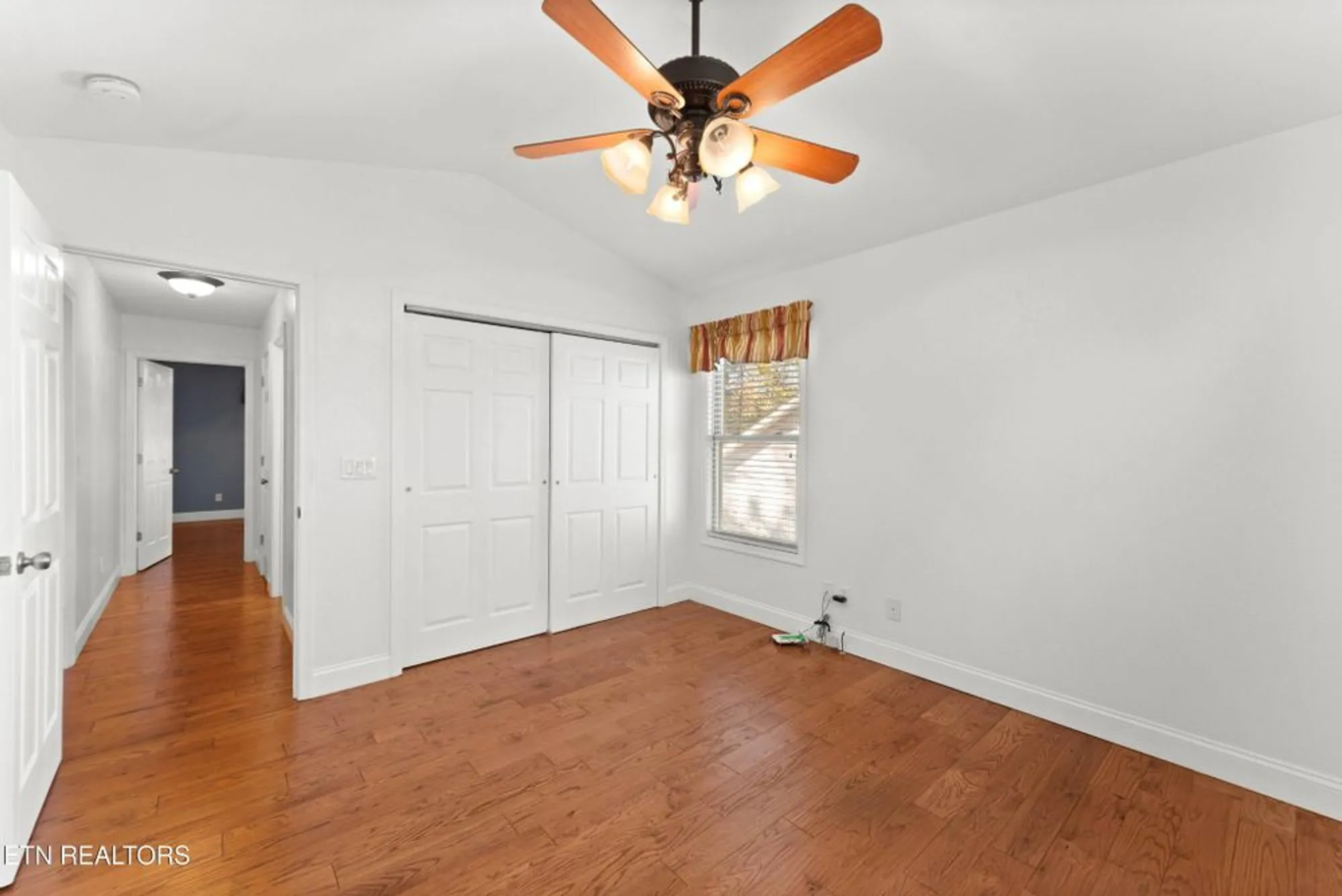 Property Slideshow image 28 of 38 | 109 markham ln, Crossville, TN, 38558