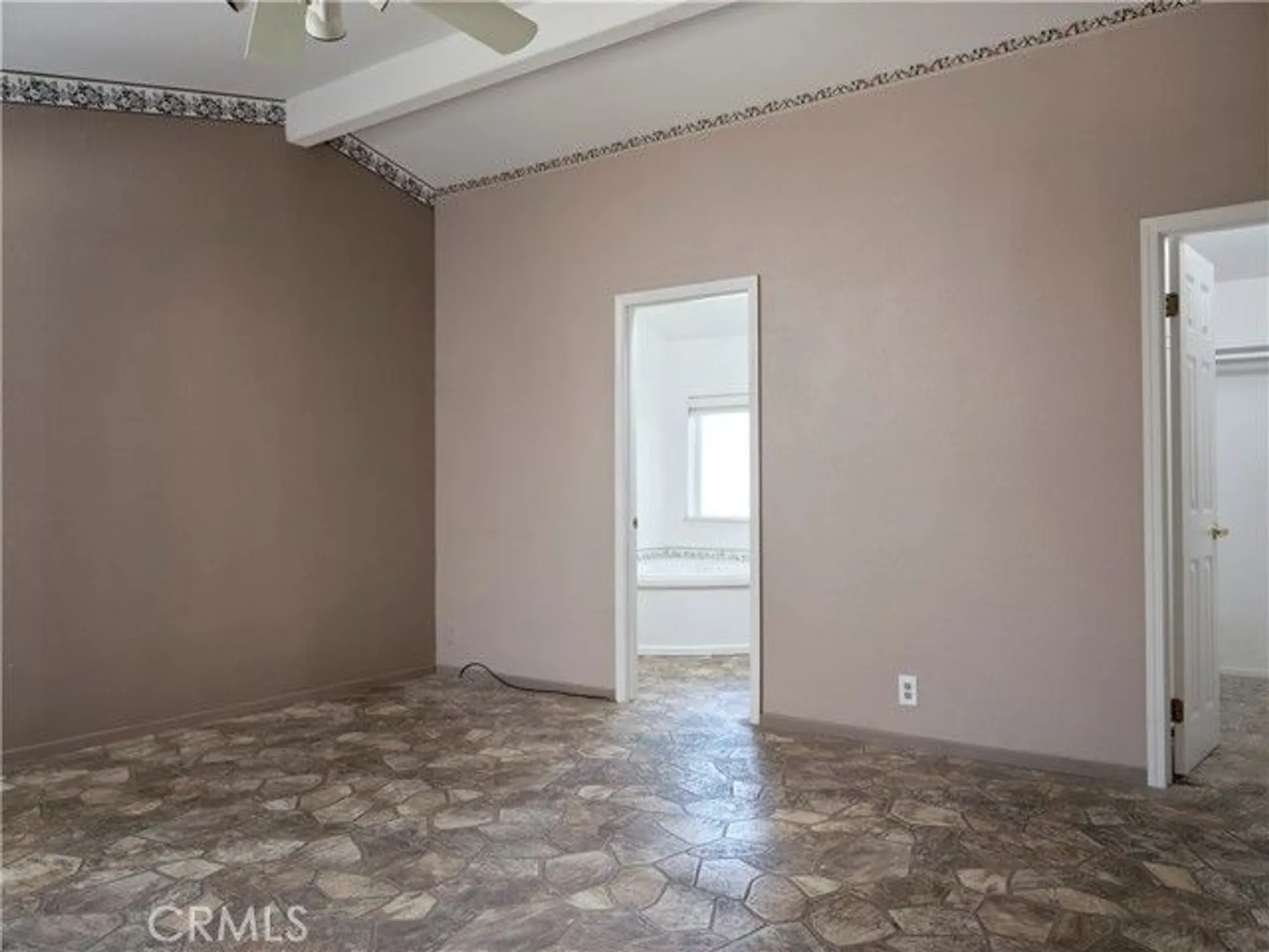 Property Slideshow image 13 of 20 | 820 farnsworth dr 206, Arroyo Grande, CA, 93420